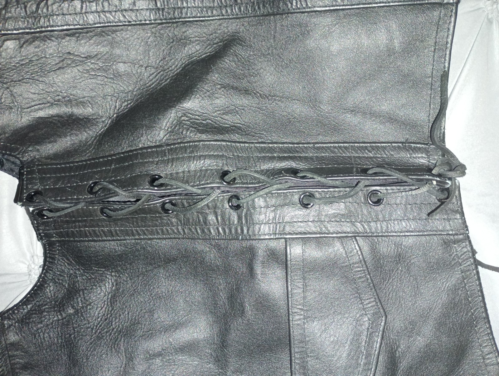 A-1 Genuine Leather Biker Vest Men’s Size 40 Front Snaps Side Ties 4 Pockets