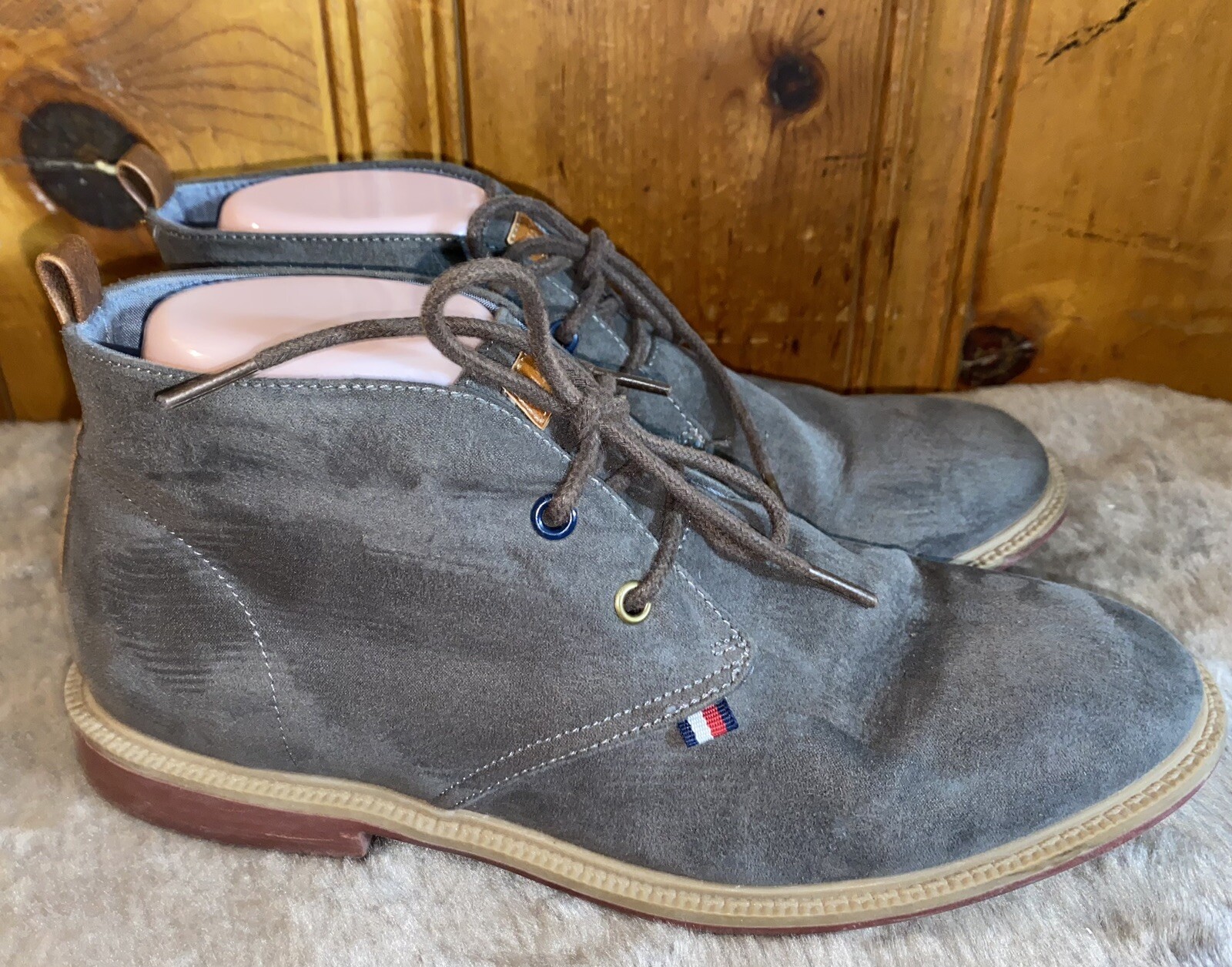 Tommy Hilfiger Michael Chukka Boys Gray Cognac Suede Boots Size 5