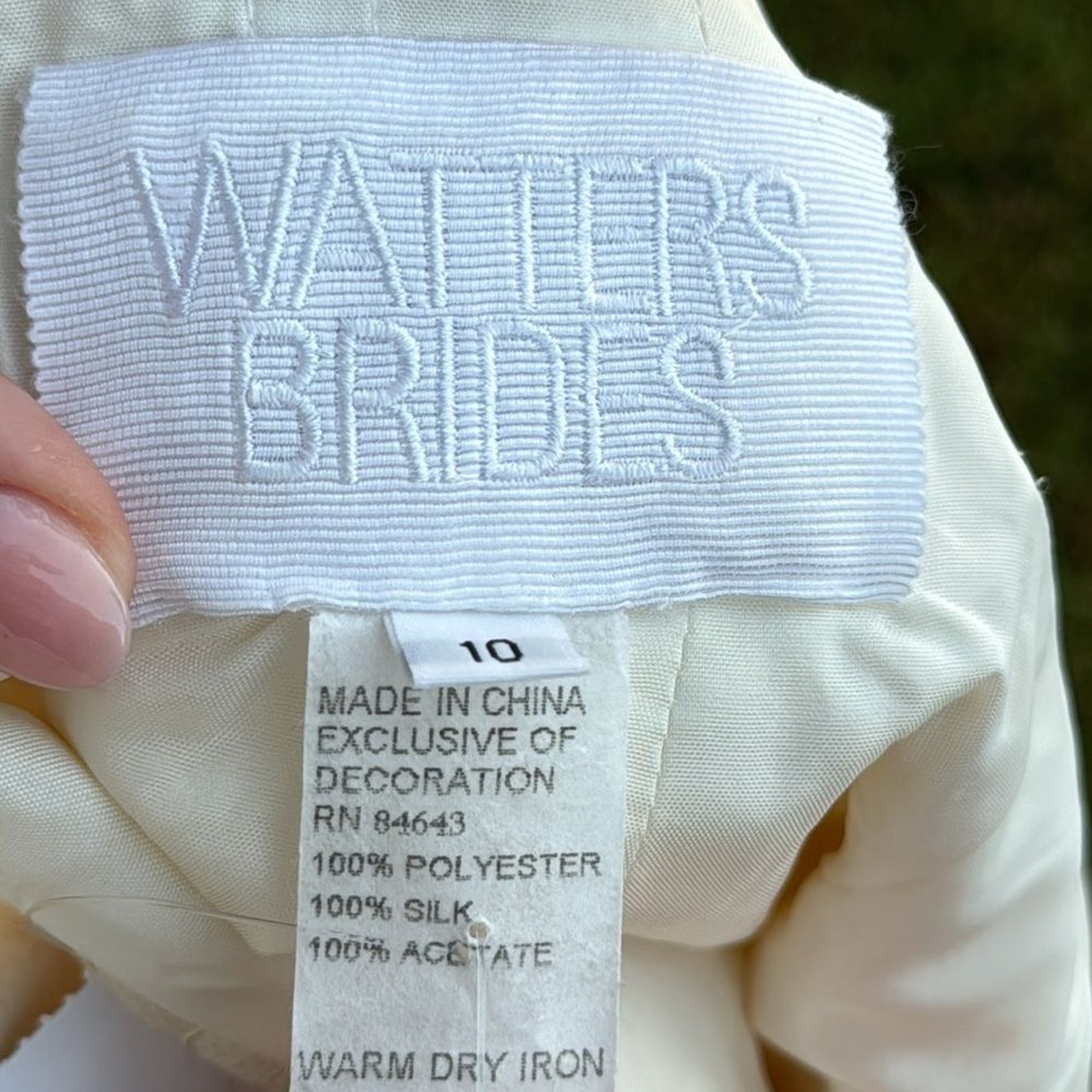 Watters Bridal Gown, style 9077B, drop waist, full skirt, size 10