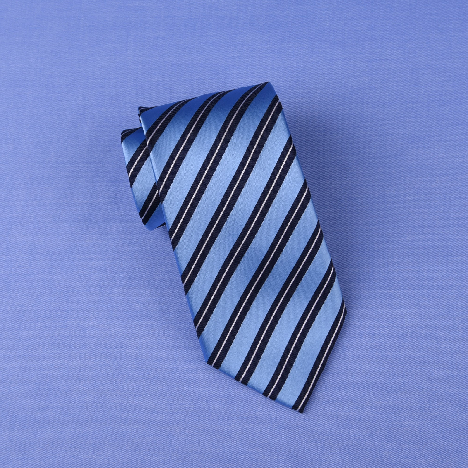 Stylish Blue Striped Necktie Classic Width Fit 8cm Tie Woven Luxury 3.15 Wide GQ