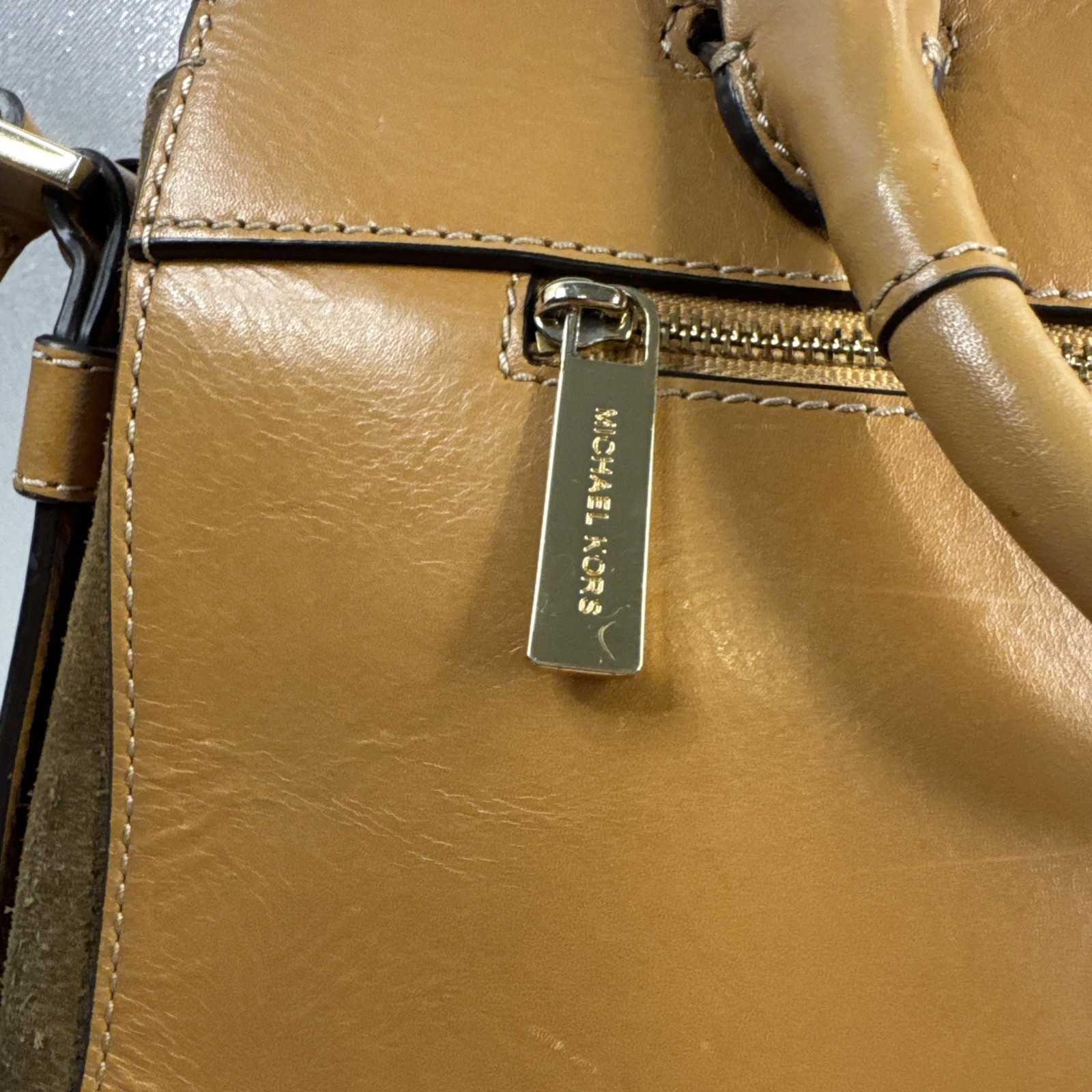 Michael Kors Tommy Suede Leather Vintage Messenger Bag Crossbody