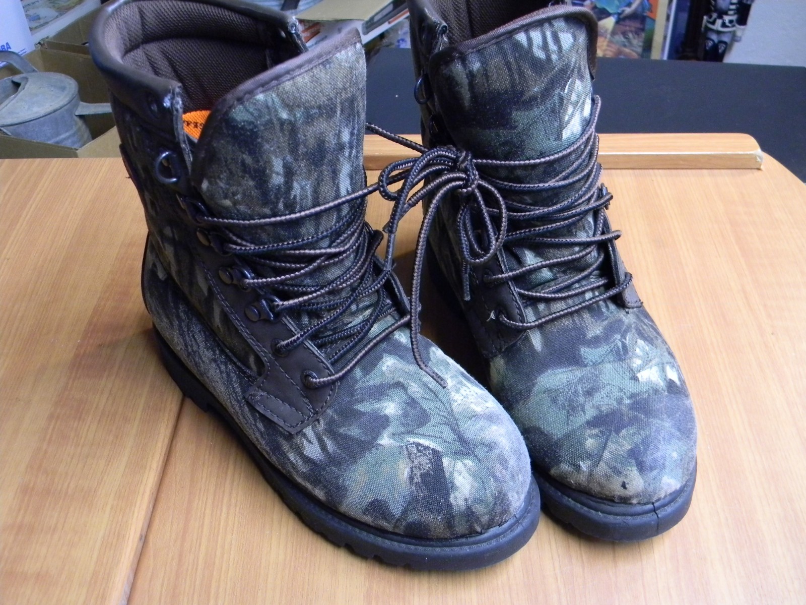 Rocky Insulated Camo Thinsulate Ultra Boot Women’s Size 4 – Man Made Materials
