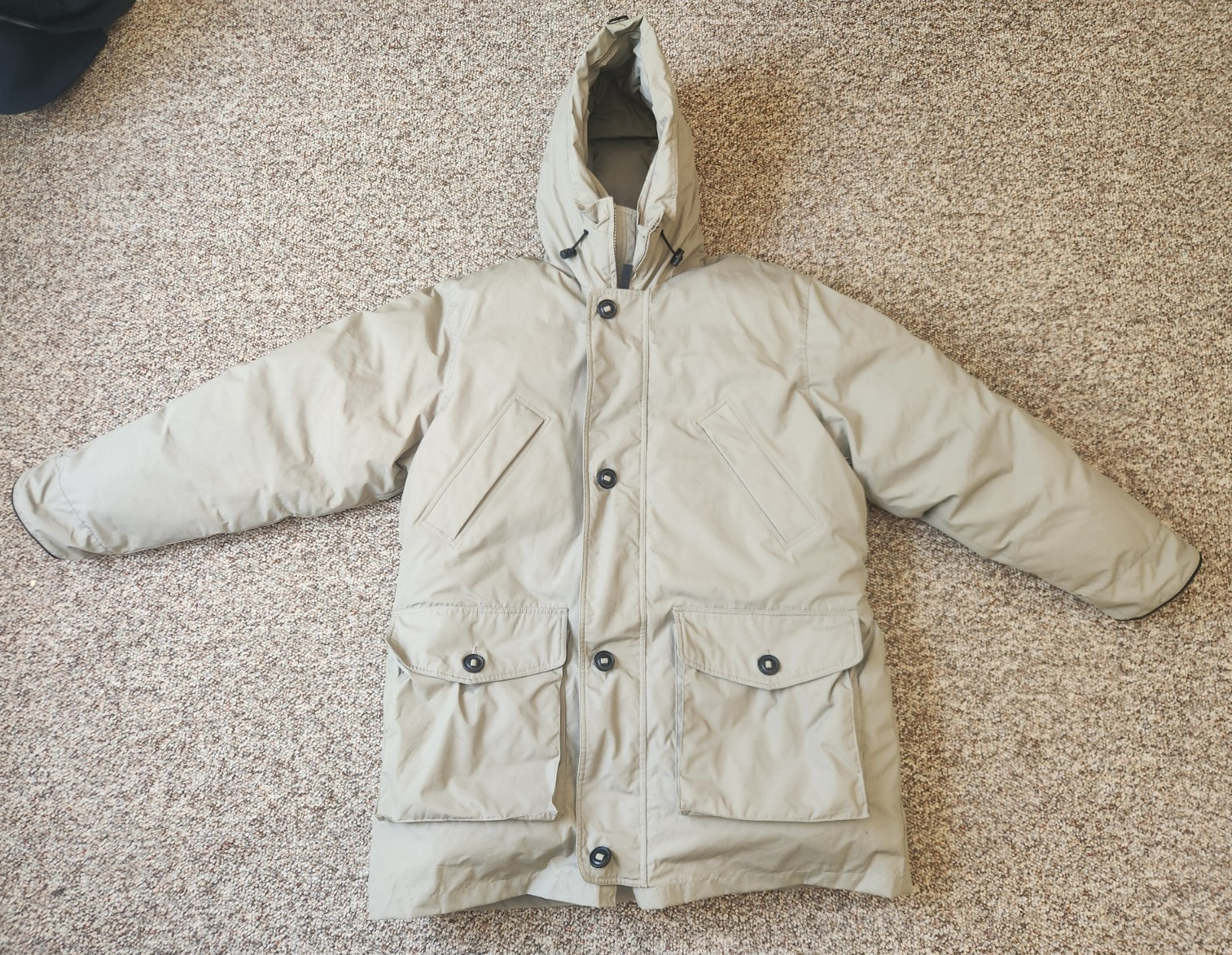 Cabelas Premier Northern Goose Down Parka Jacket Men’s XL Tan Hooded Insulated