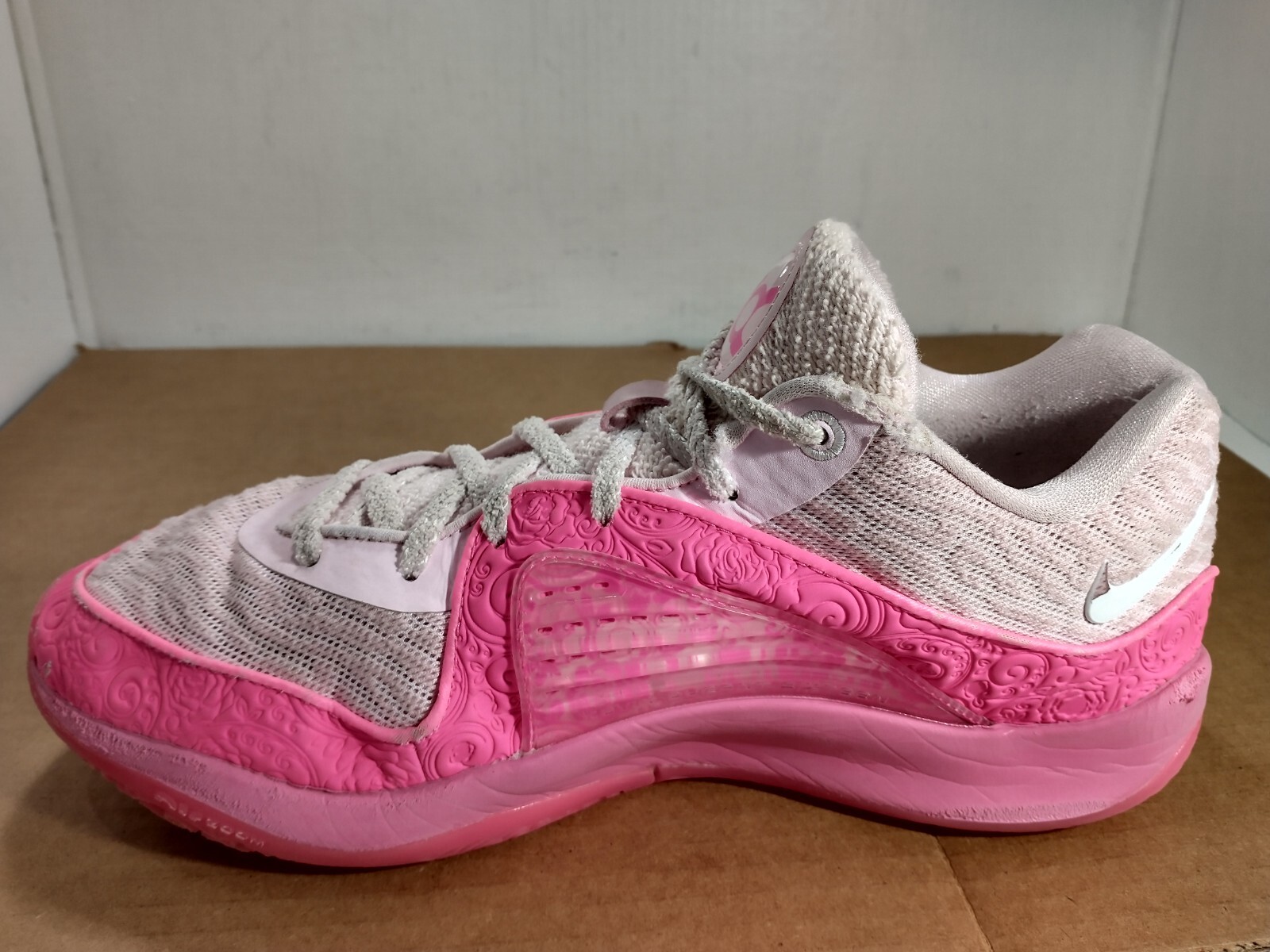 NIKE KD 16 ‘Aunt Pearl’ Pink Sneakers Men’s Size 9 FN4929-600