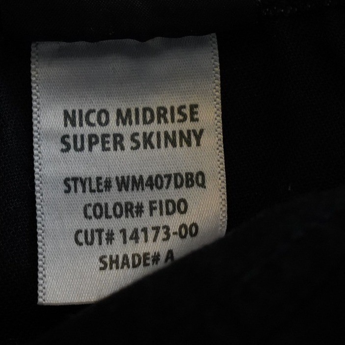 Hudson, Nico “False Idols” Midrise Super Skinny Jeans Distressed Black Size 29