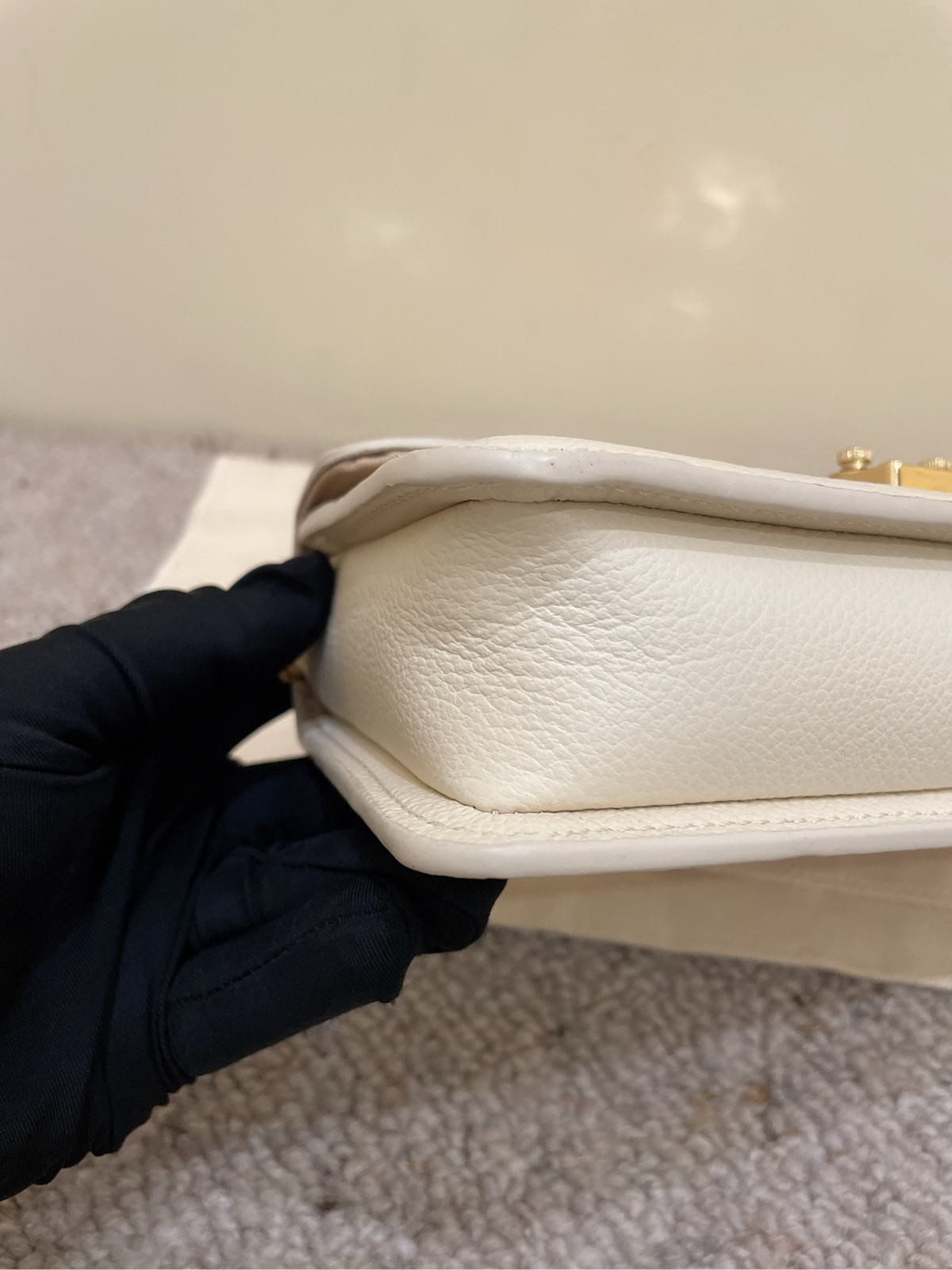 Authentic Louis Vuitton Metis Wallet On Chain Embossed Calfskin Wallet On Chain