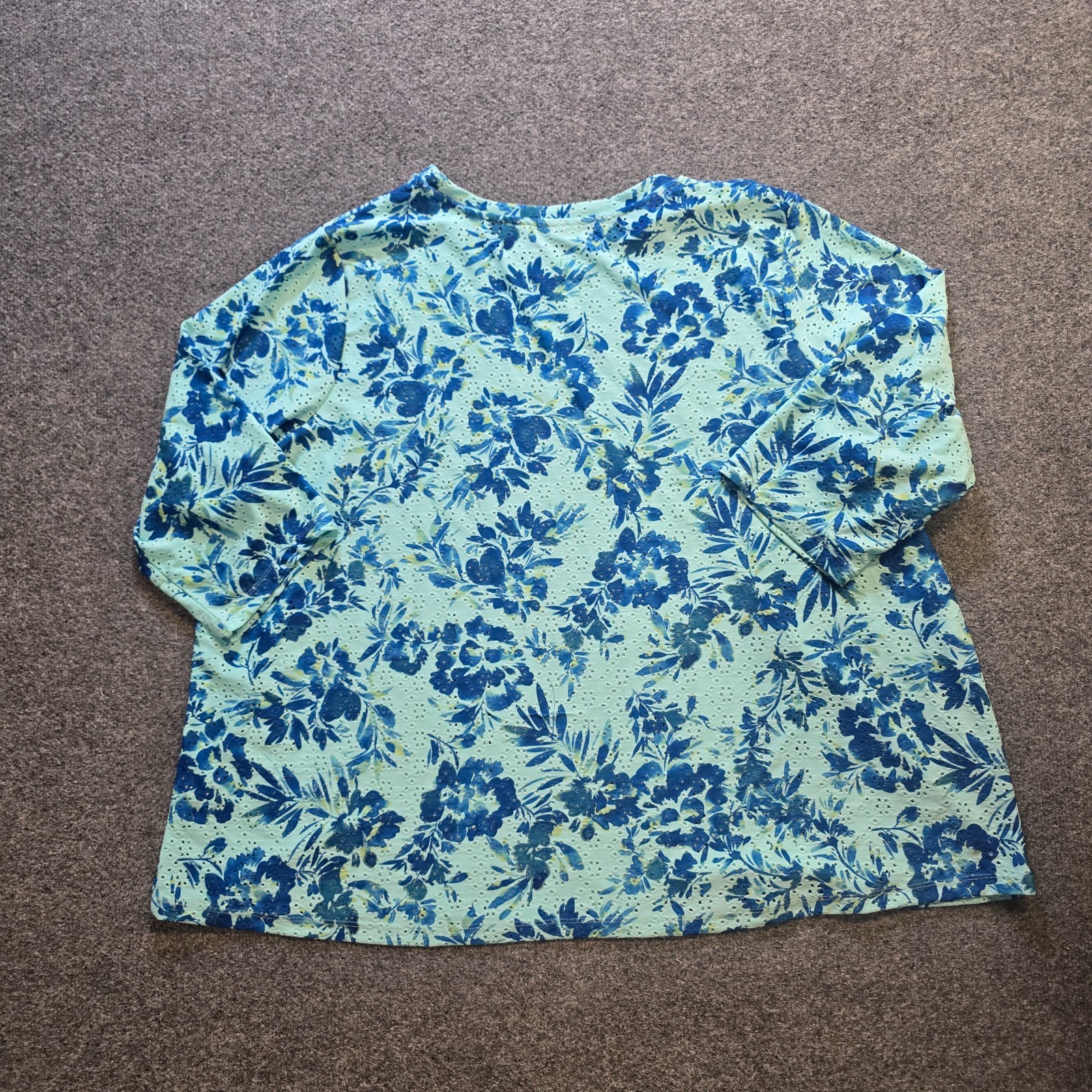 Logo Lori Goldstein Top Womens 3X Green Blue Floral Eyelet Lace Stretch Casual