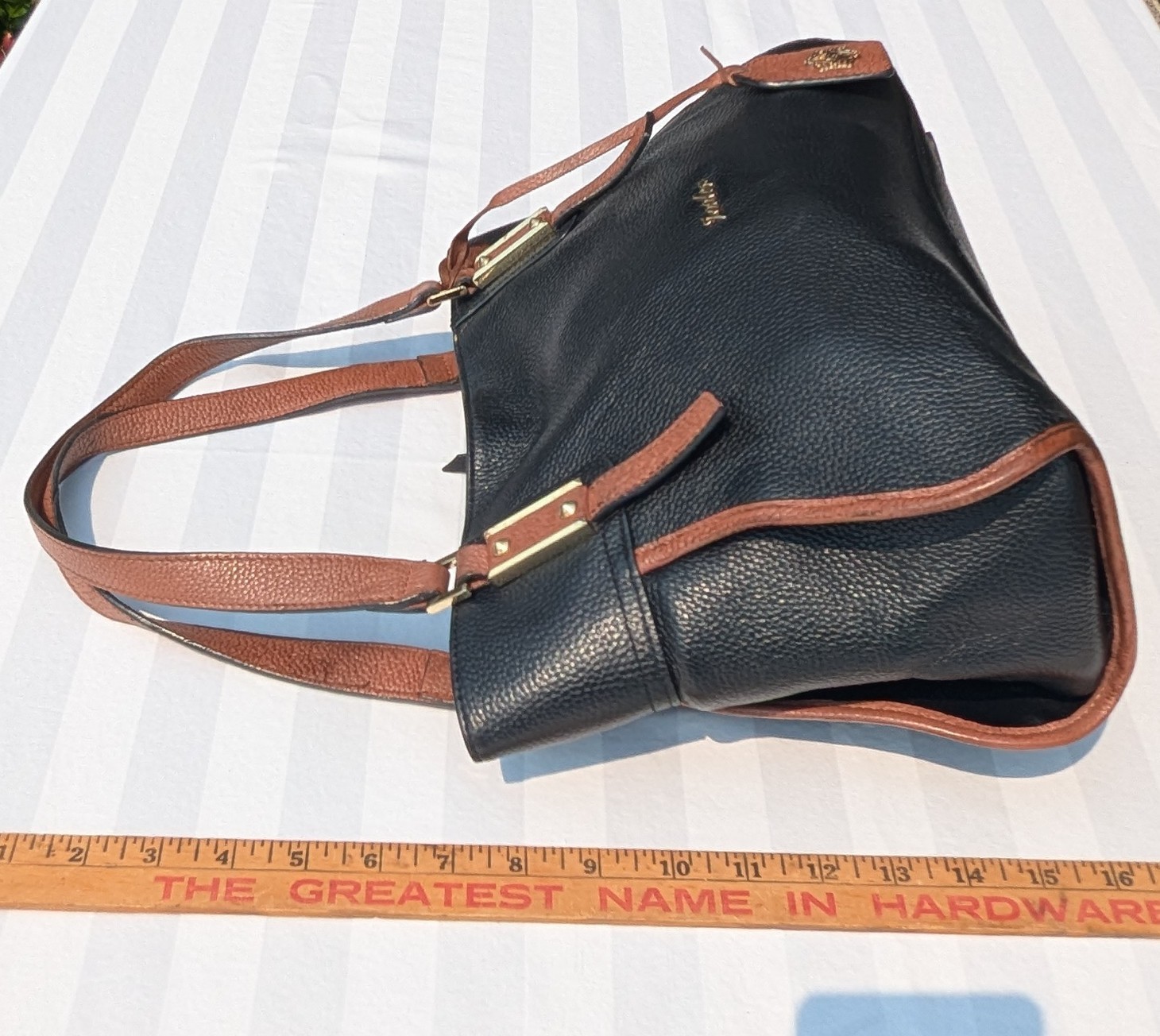 Zooler Black Brown Pebbled Tote Zip Gold Hardware Pockets Lined Bag Charm