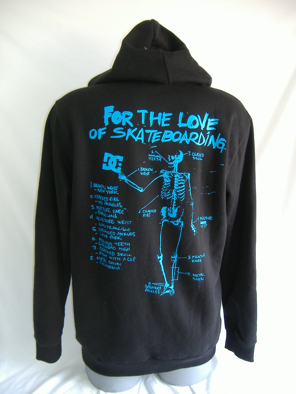 New Mens Large DC Shoes Bones Chart Black Blue Hoody Jacket $52 DCSHOES
