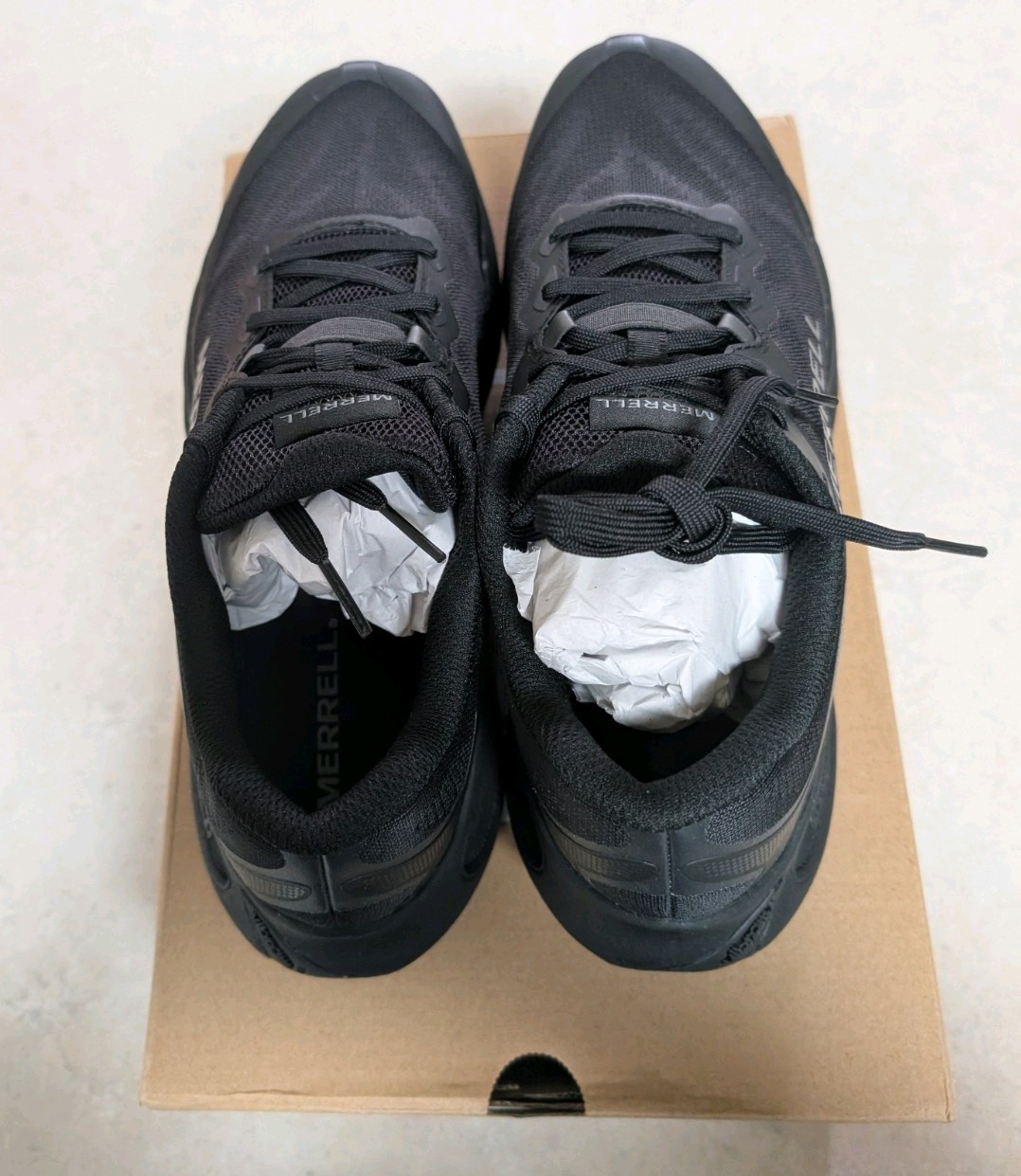 Brand New Merrell ProMorph Men’s Black Size 9