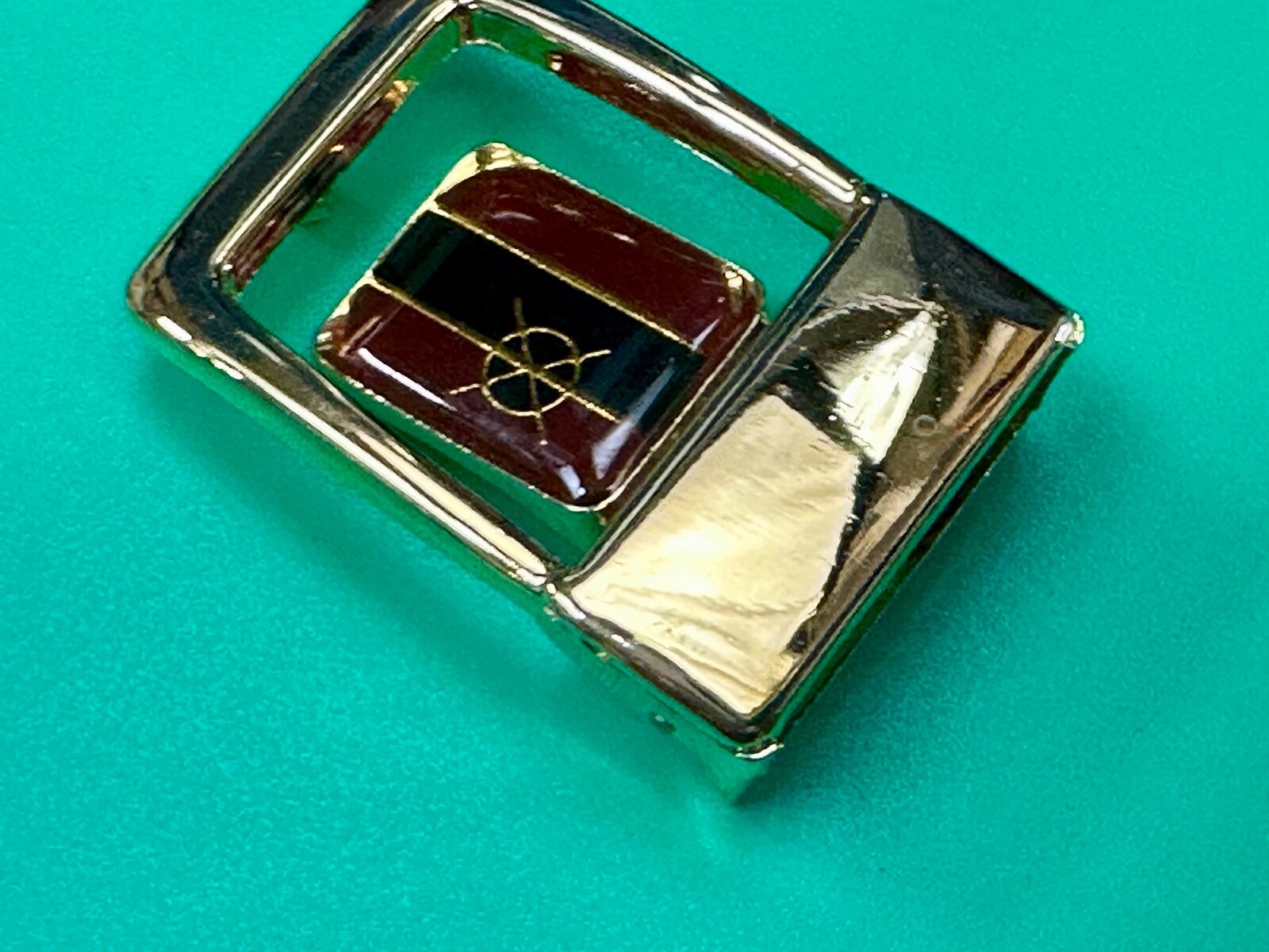 Sail Boat Wheel Nautical Retro Small Swing Out Gold Color Belt Buckle