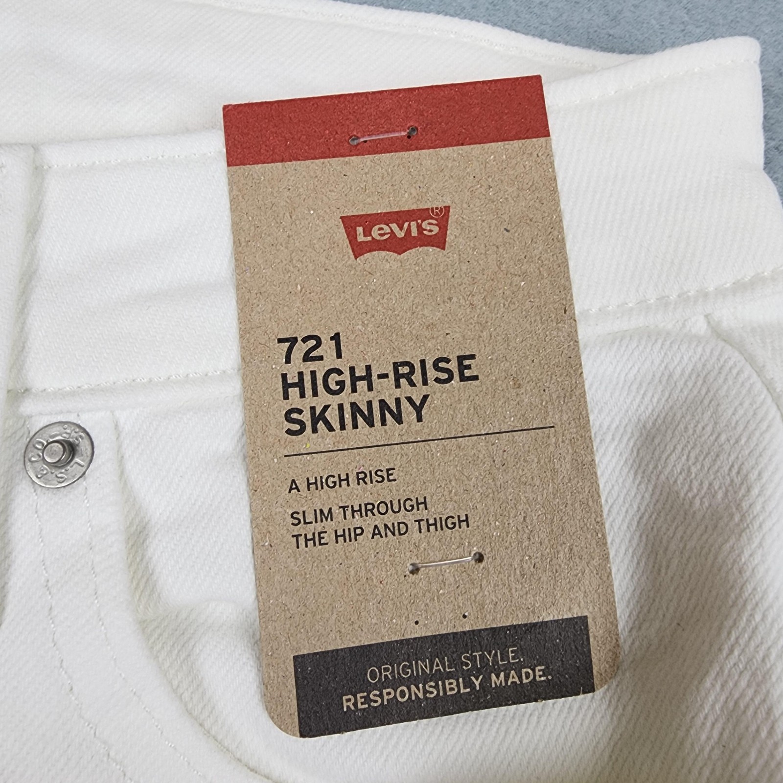 Levi’s 721 High Rise Skinny Jeans Womens 29×30 White Stretch Denim Casual NWT