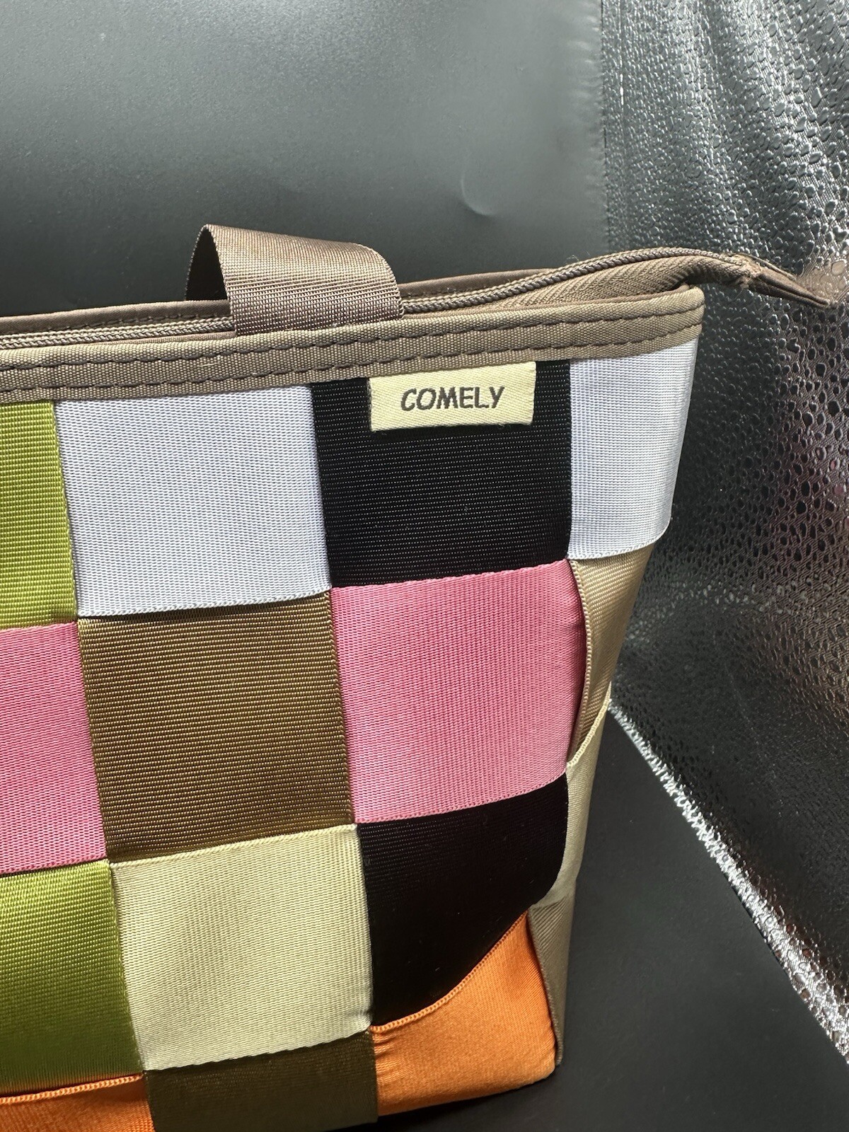 Comely seatbelt bag purse multi color 12.75” Wide shoulder bag Brown Lining