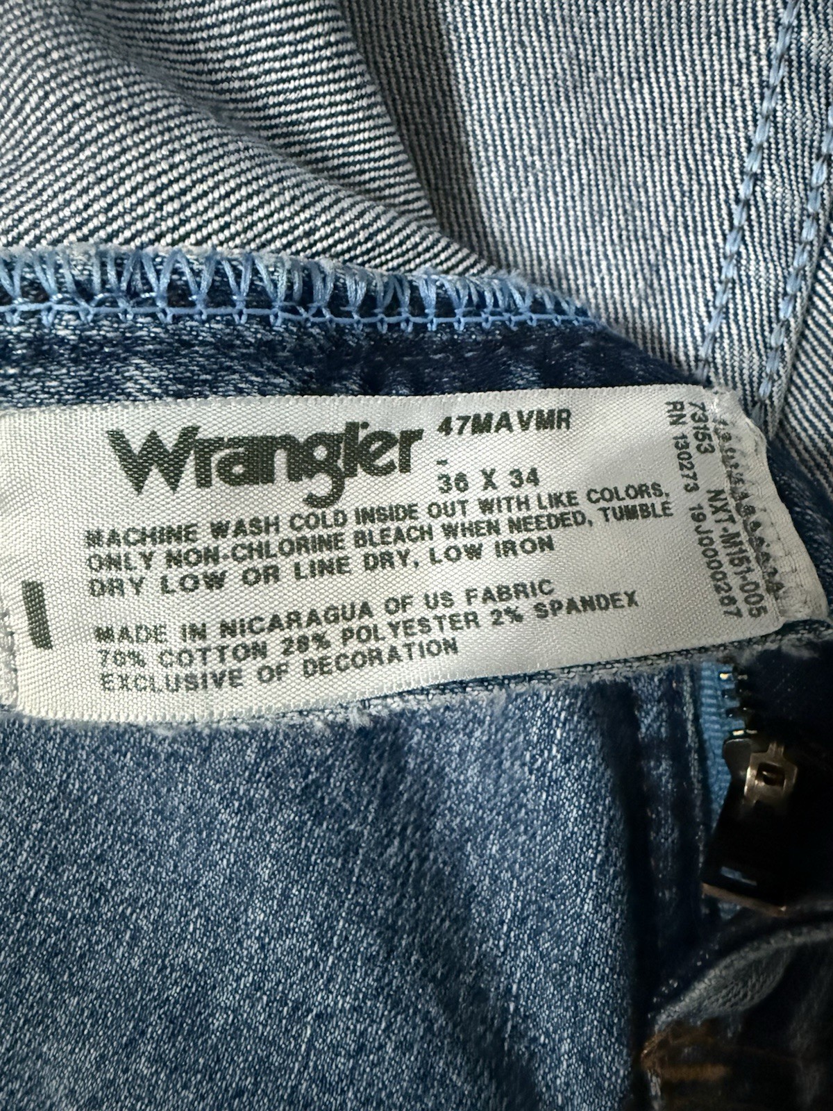 Wrangler 47MAVMR Men’s Jeans 36×34 Blue Denim Regular Fit Cowboy Cut Distressed