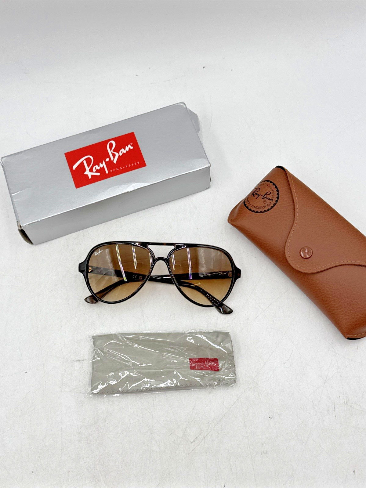 Ray-Ban RB4125 710/51 Aviator Sunglasses – Light Havana