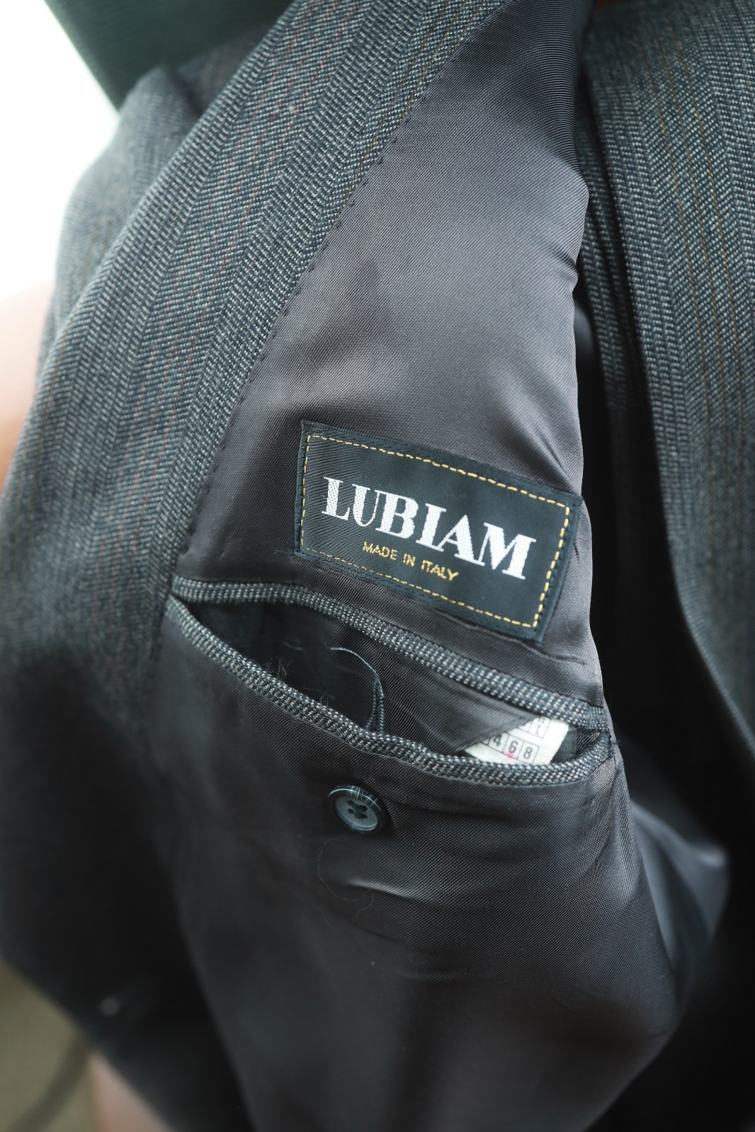 Lubiam Brown Double Breasted Suit 42