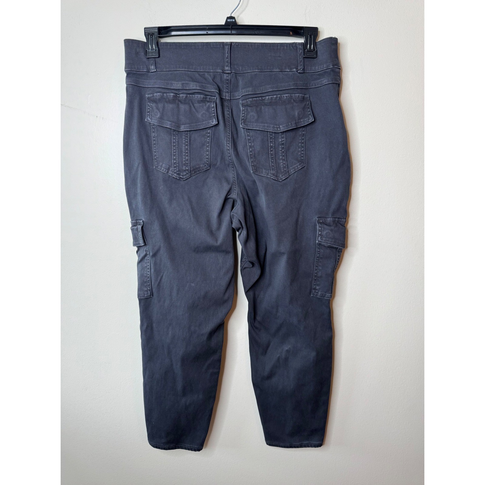 Spanx Womens Stretch Twill Cargo Pants Washed Black Pull On Slim