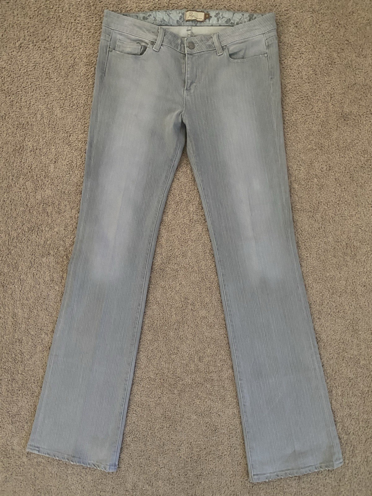 Paige Jeans, Low Waist 31 /35 Inseam Excellent Pre-owned Y2K Bootcut Grey