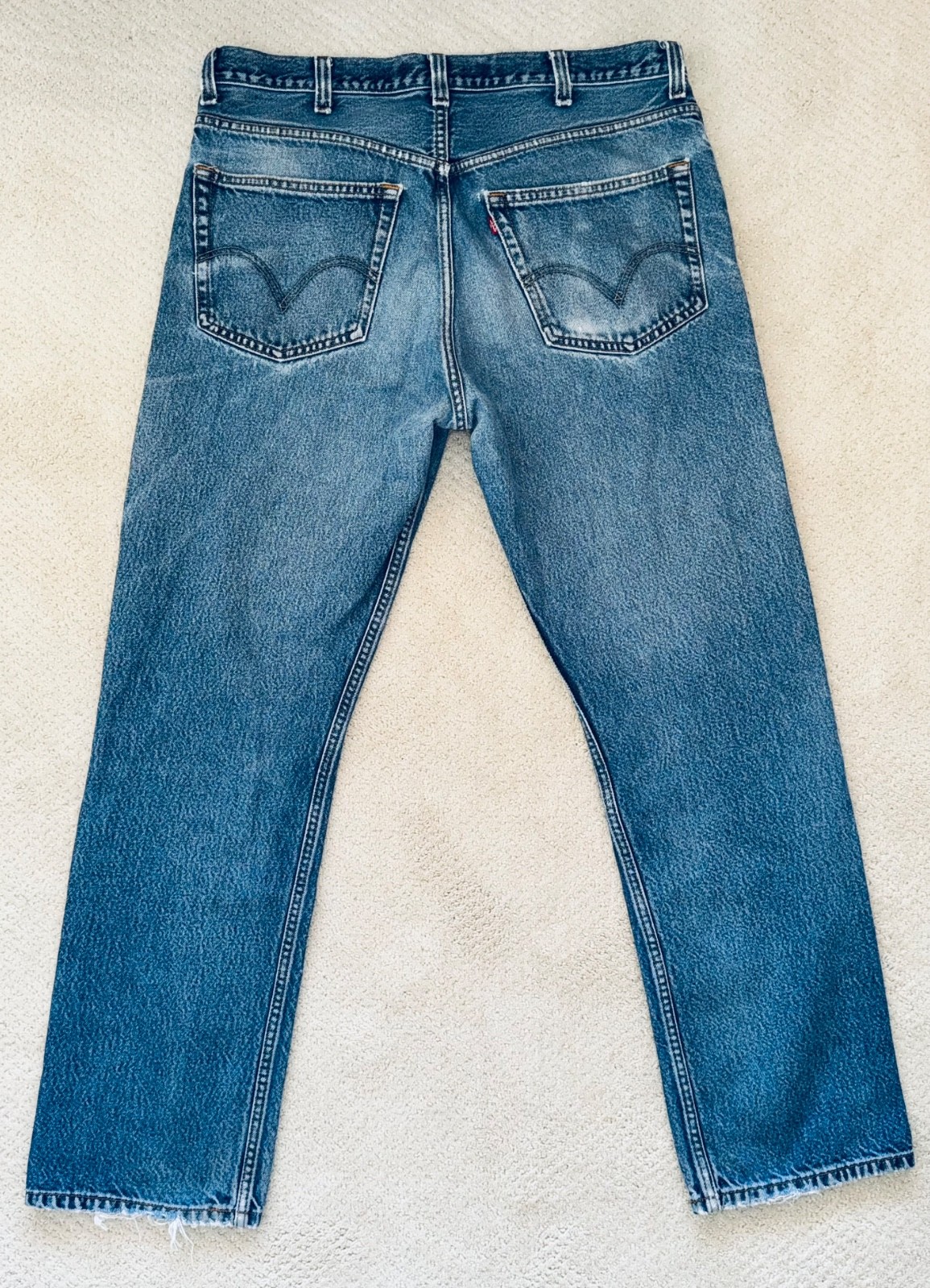 Men’s Distressed Levi Jeans 505 Regular Fit 36 Waist – 34 Inseam