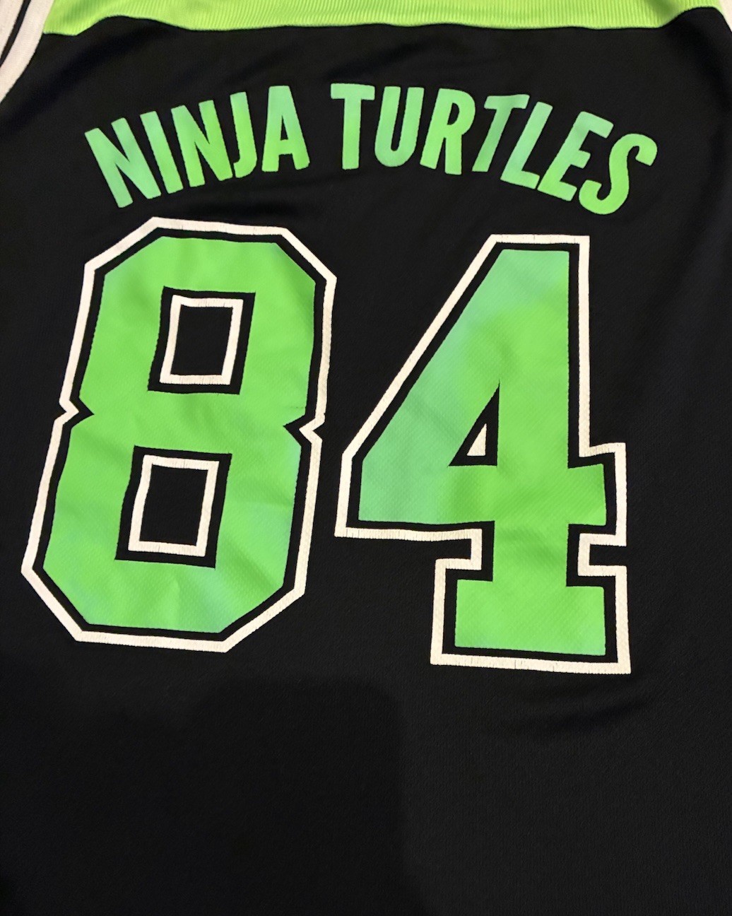 Nickelodeon Teenage Mutant Ninja Turtles TMNT #84 Basketball Jersey Tank L/XL