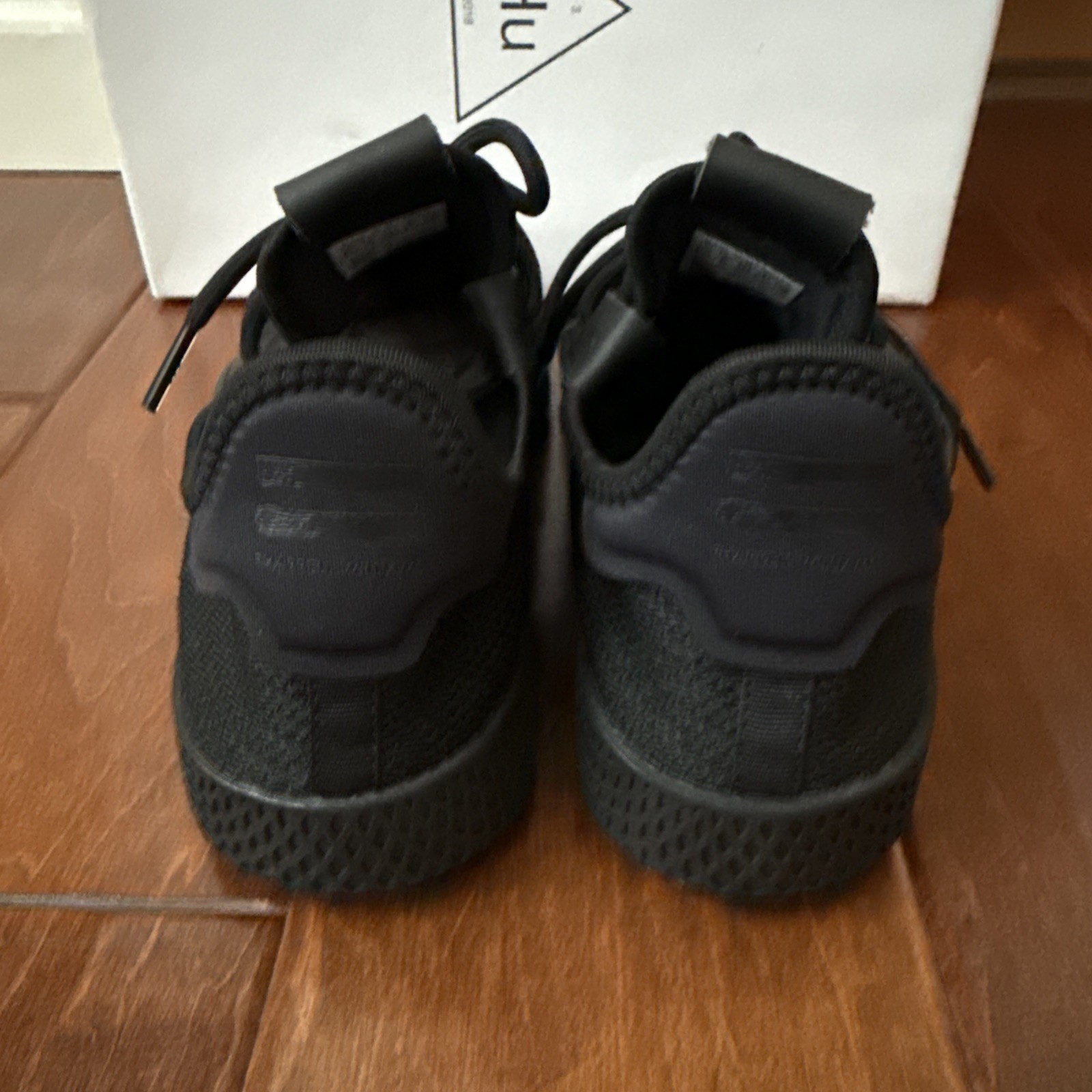 adidas Pharrell Williams Tennis Hu Size 6.5