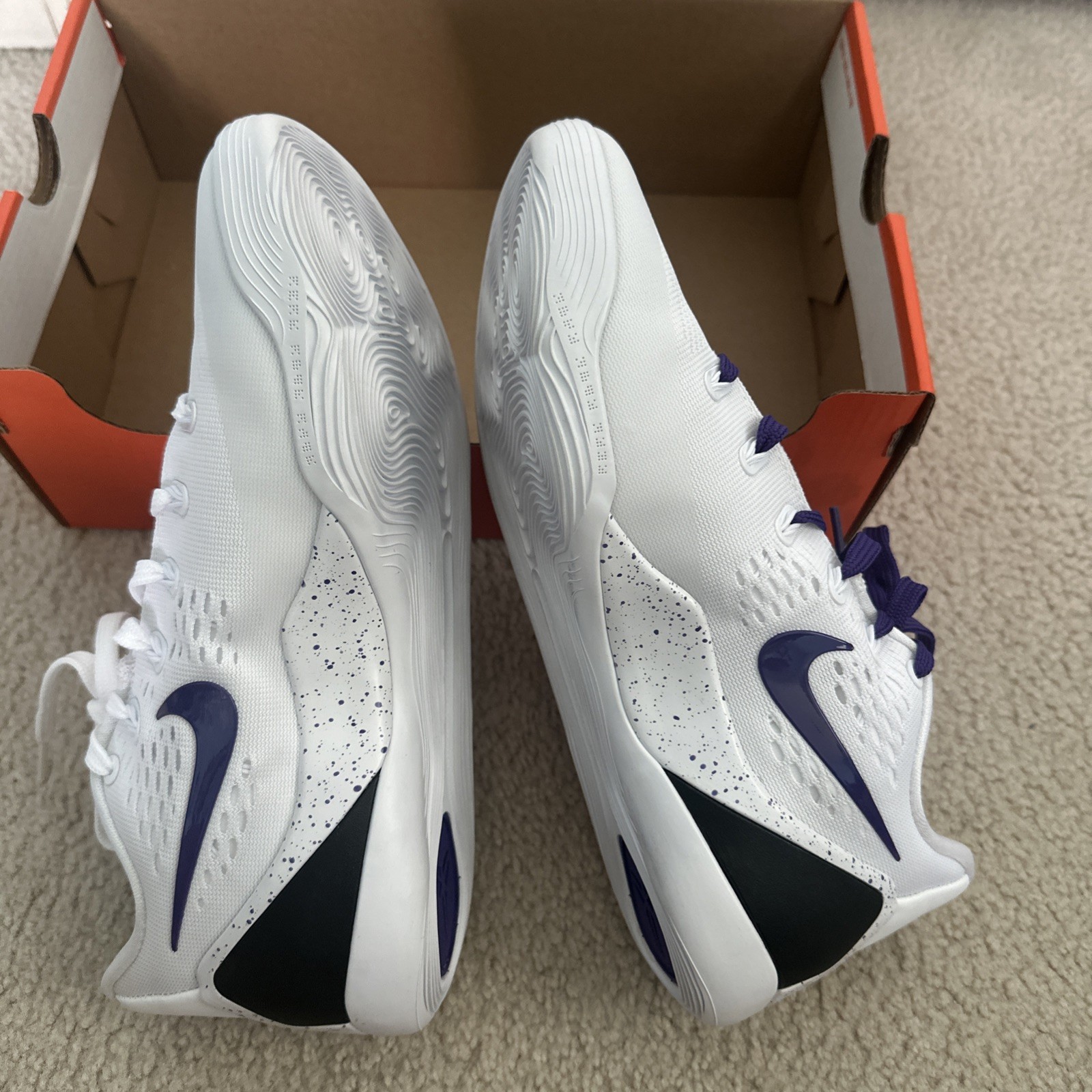 Kobe 9 Elite EM Protro White/Purple Size 8