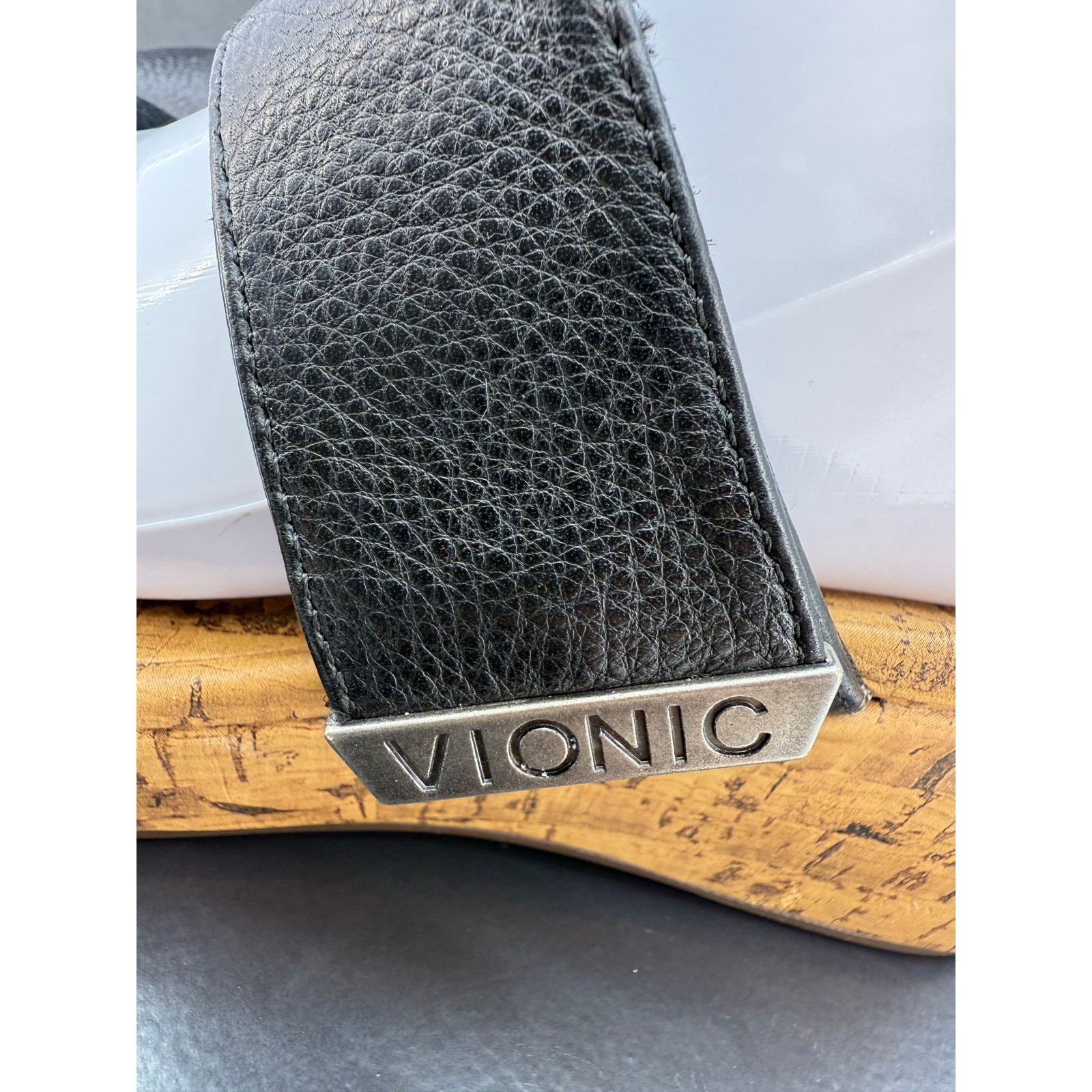 VIONIC Pepper Womens Sz 6 Black Leather Open Toe Platform Slip On Wedge Sandals