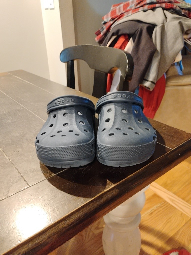 CROCS BAYA CLOG UNISEX W12 M10 NAVY