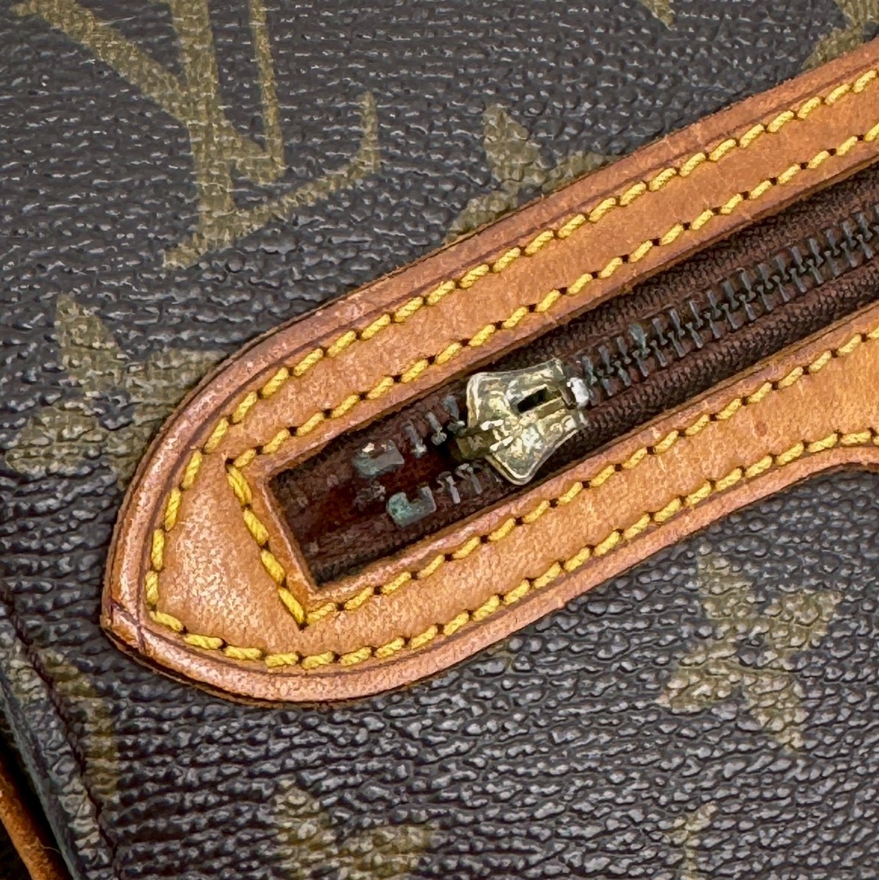 Louis Vuitton Saint Germain shoulder bag Leather Monogram LV Authentic
