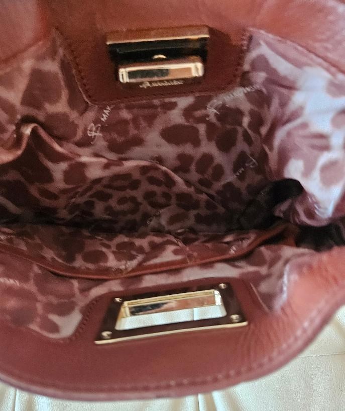 B. Makowsky Layla Brown Leather and Suede Hobo – A237193