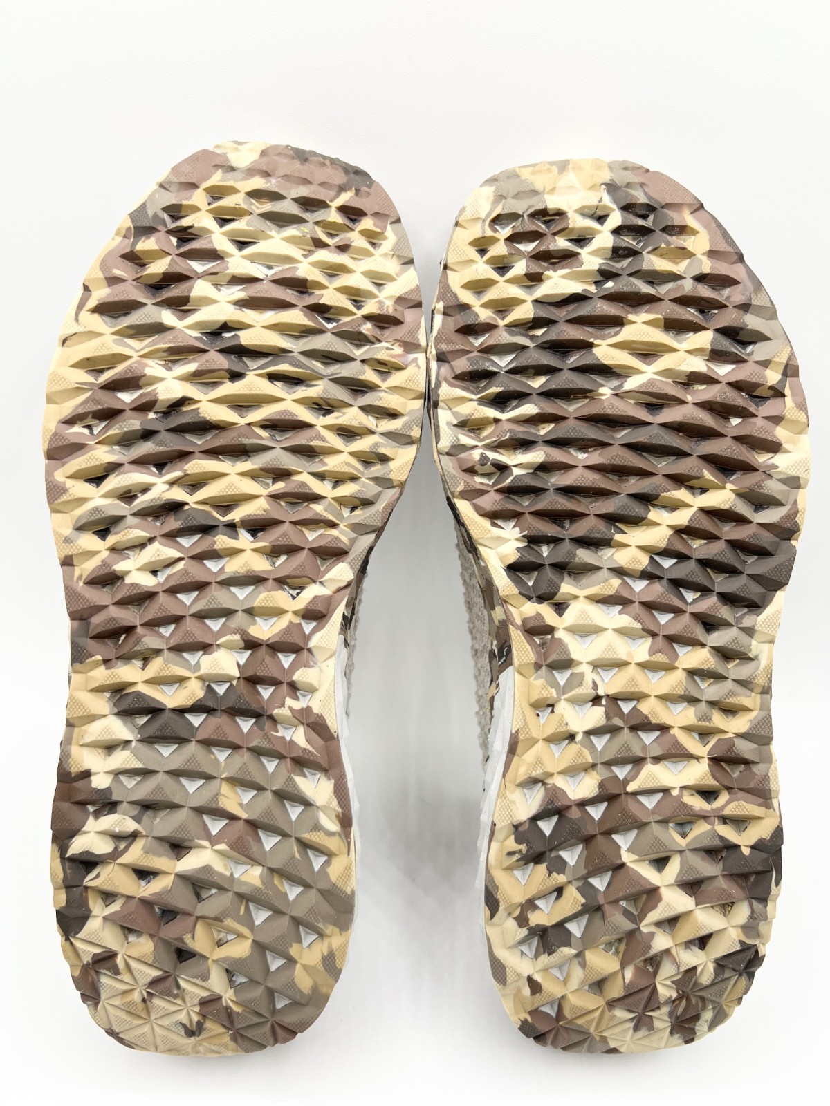 NoBull Allday Knit Sneakers /Trainers in Beige Camo UNISEX US Size M6 / W 7.5