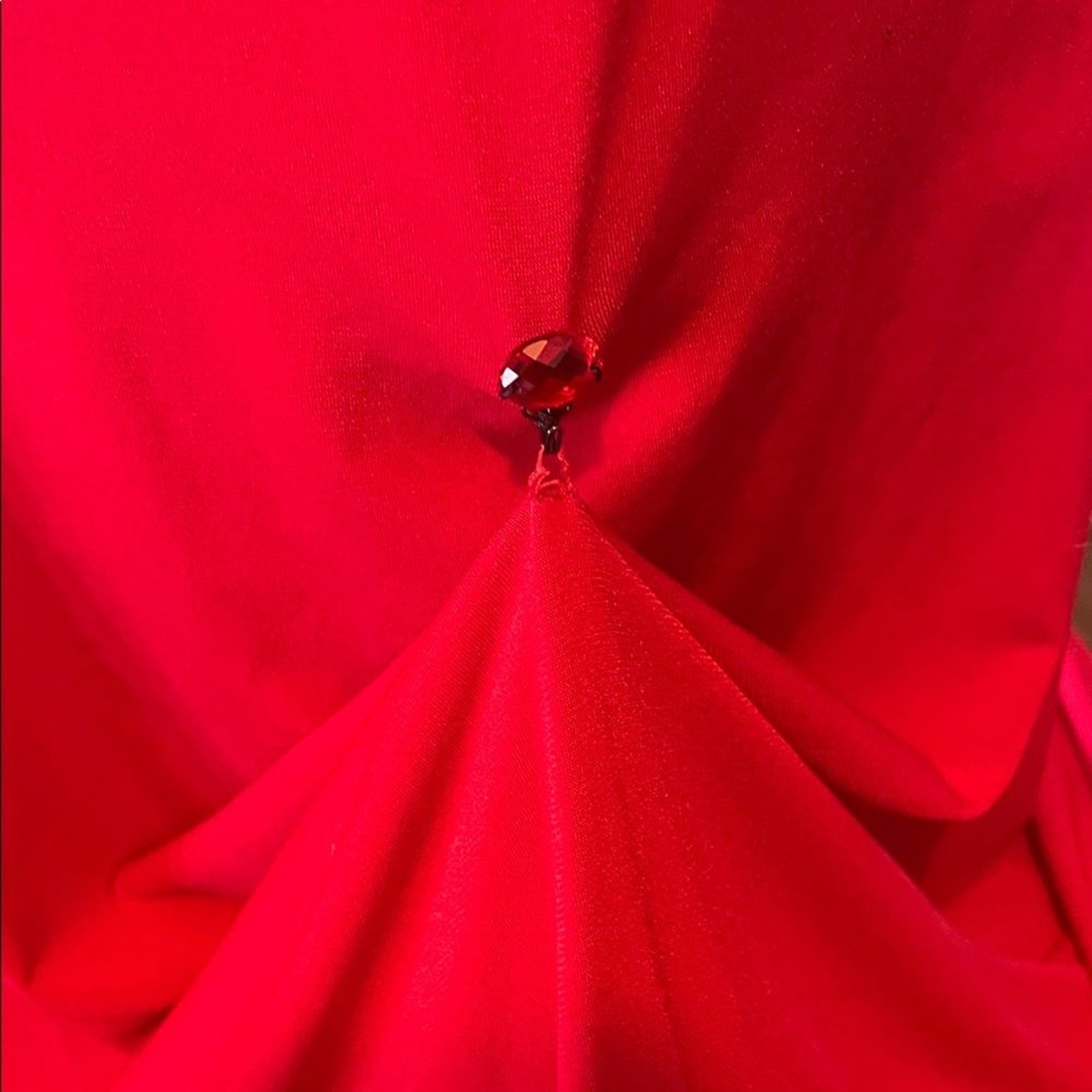 Chic One-Shoulder Red Dress