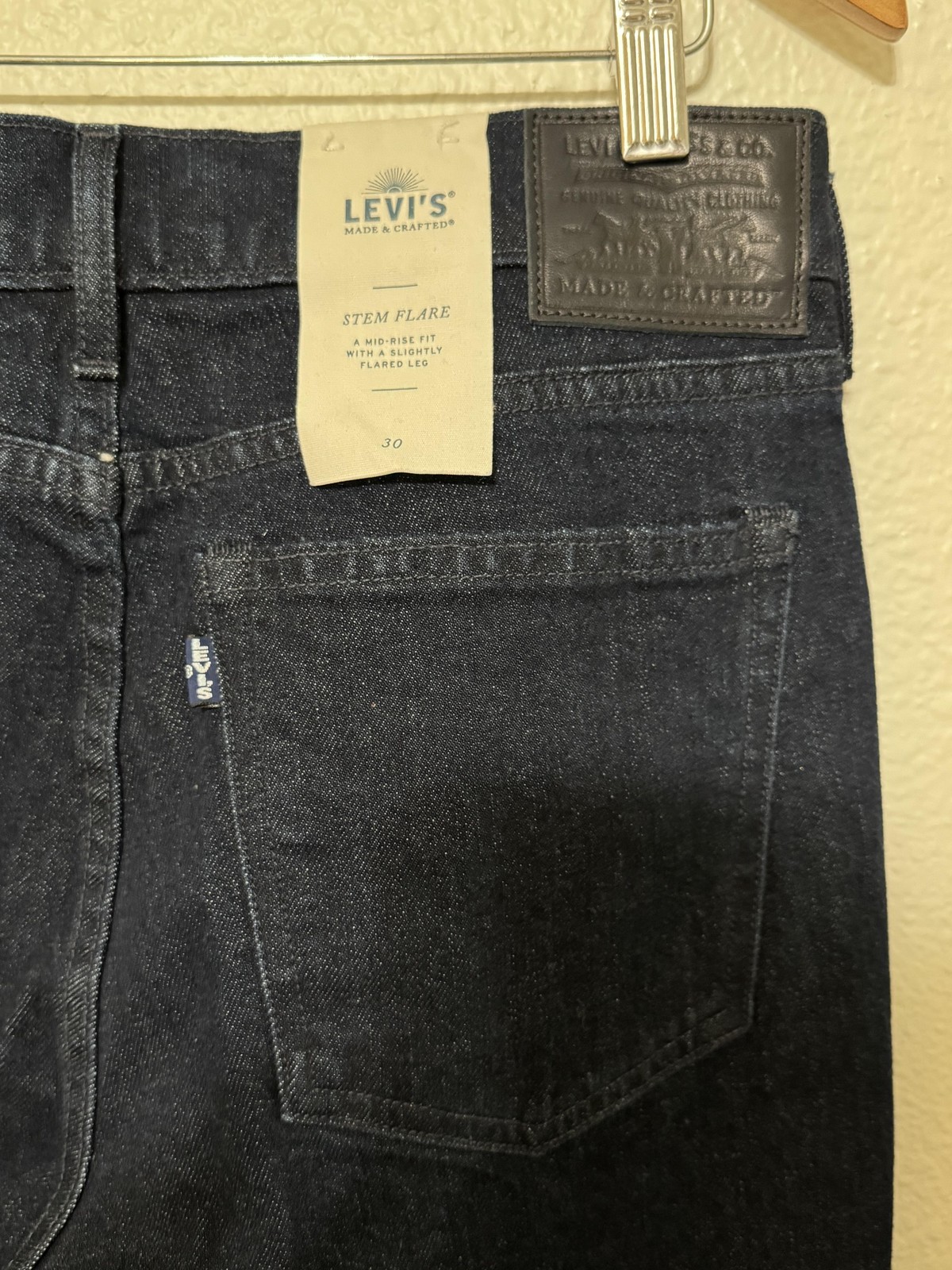 Levi’s Made & Crafted Jeans Womens 30 Indigo Stem Flare Woven Pockets Denim NEW