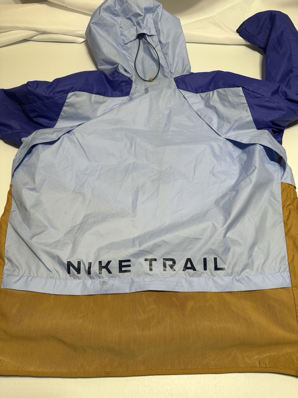 Nike Trail Women’s Windrunner Jacket XL Blue/tan/lt Blue Full Zip