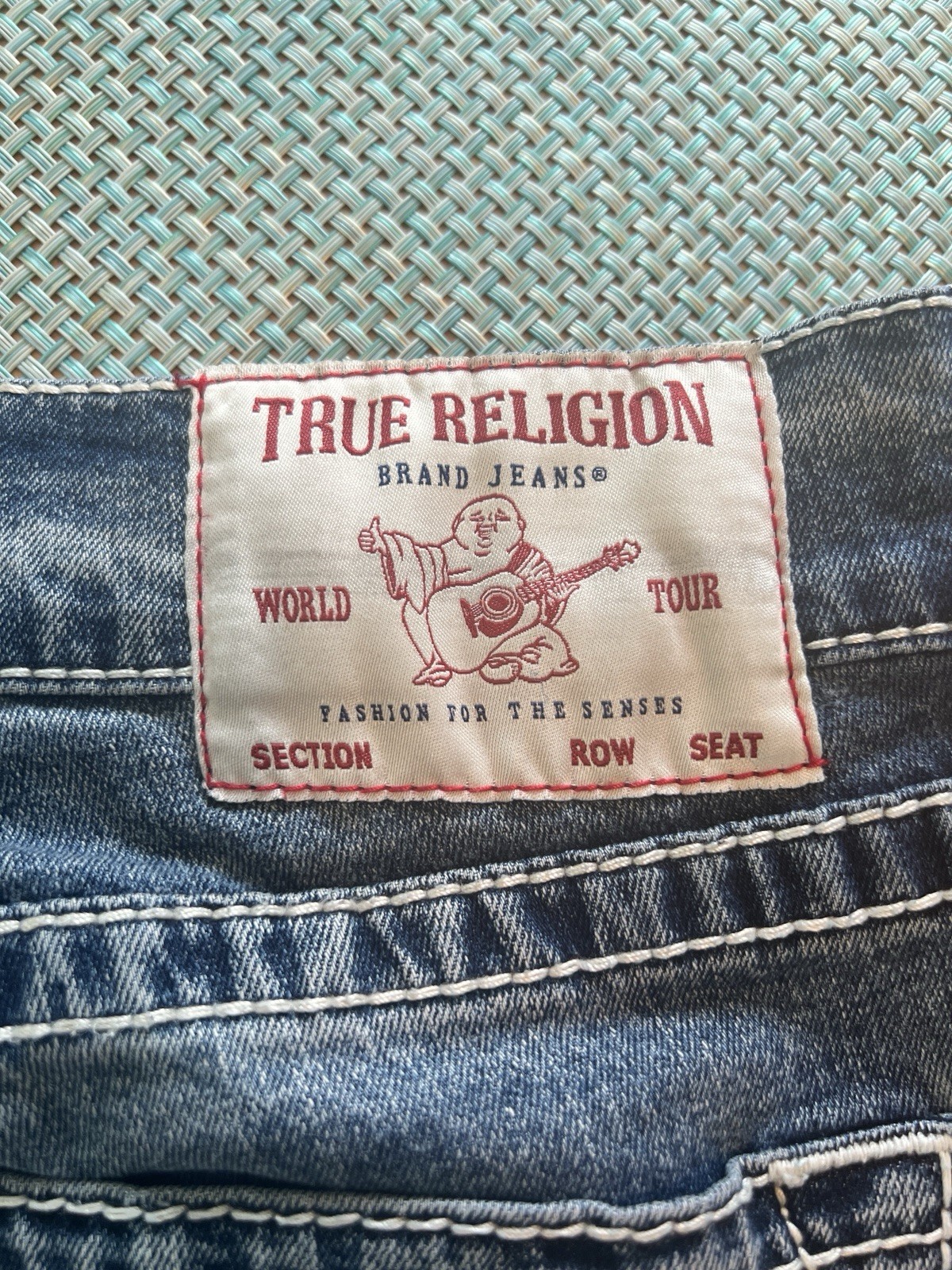 True Religion Men’s Blue Denim Jeans Relaxed Straight Mid Rise Medium Wash