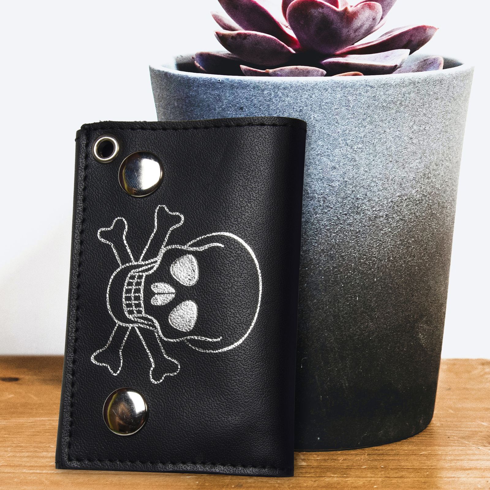 Leatherboss Genuine Leather Men Skull and Bones Trifold Wallet Chain Biker,Black