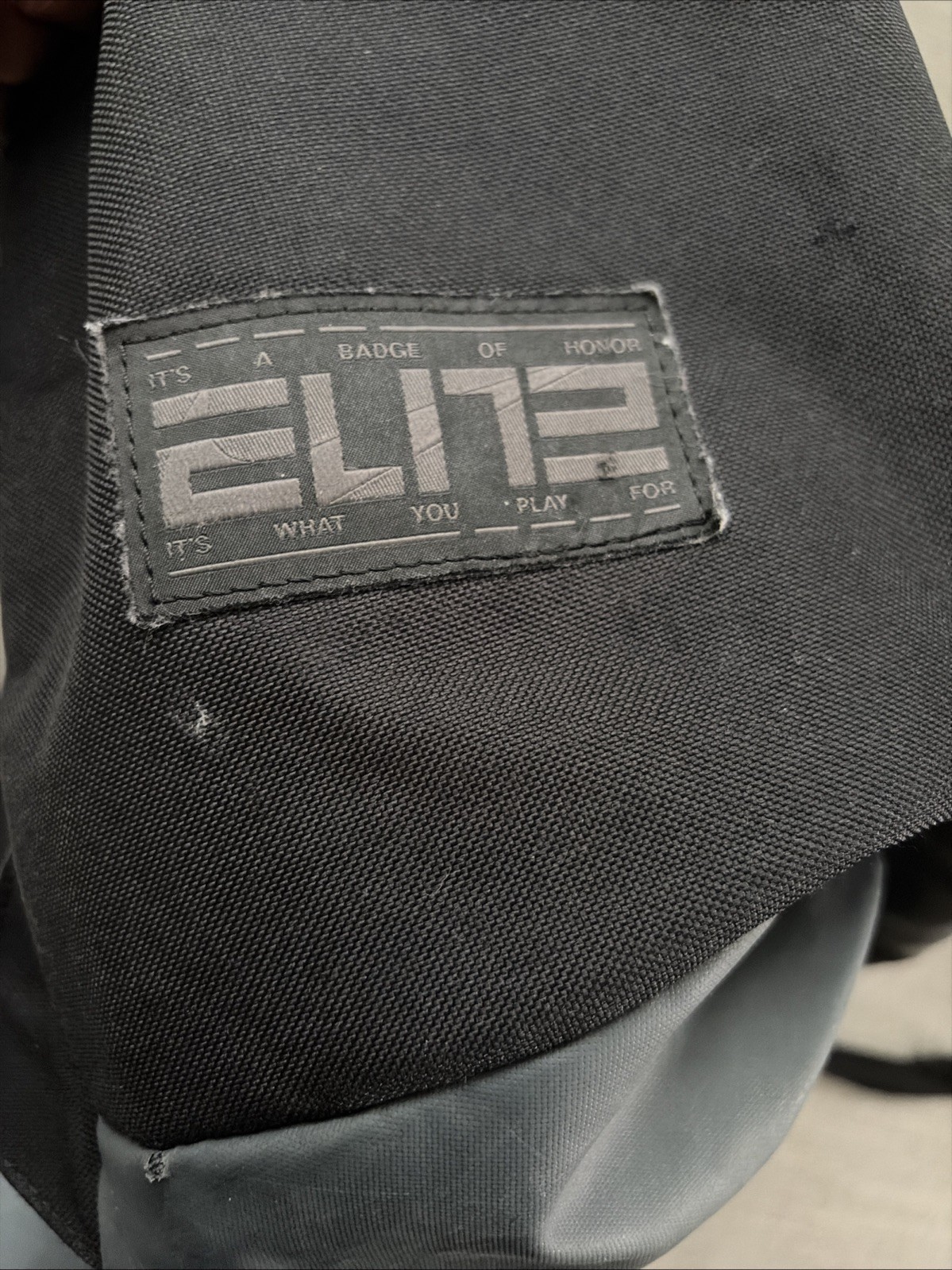 Nike Elite Black Men’s Backpack Adjustable Strap Inner Pockets Sports