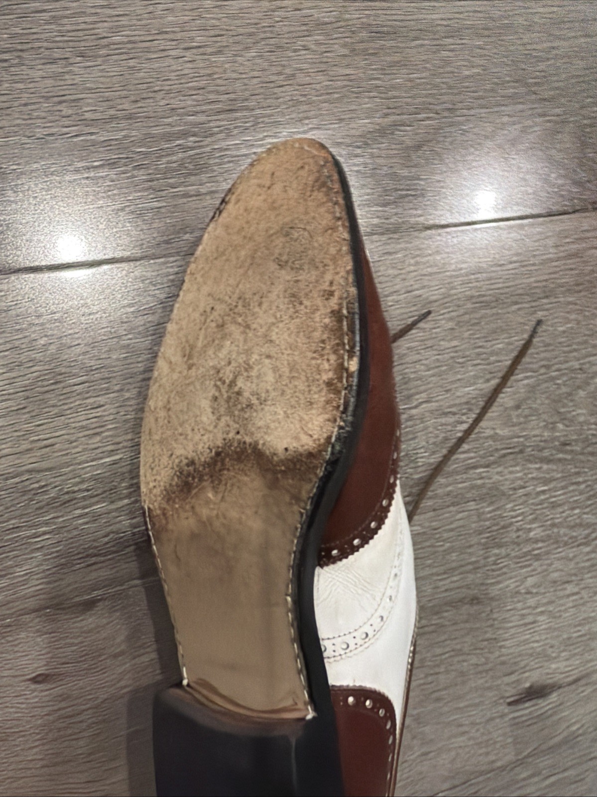 Alan McAfee Knights Bridge Collection Brown/White Leather Wingtip Oxford US 8.5