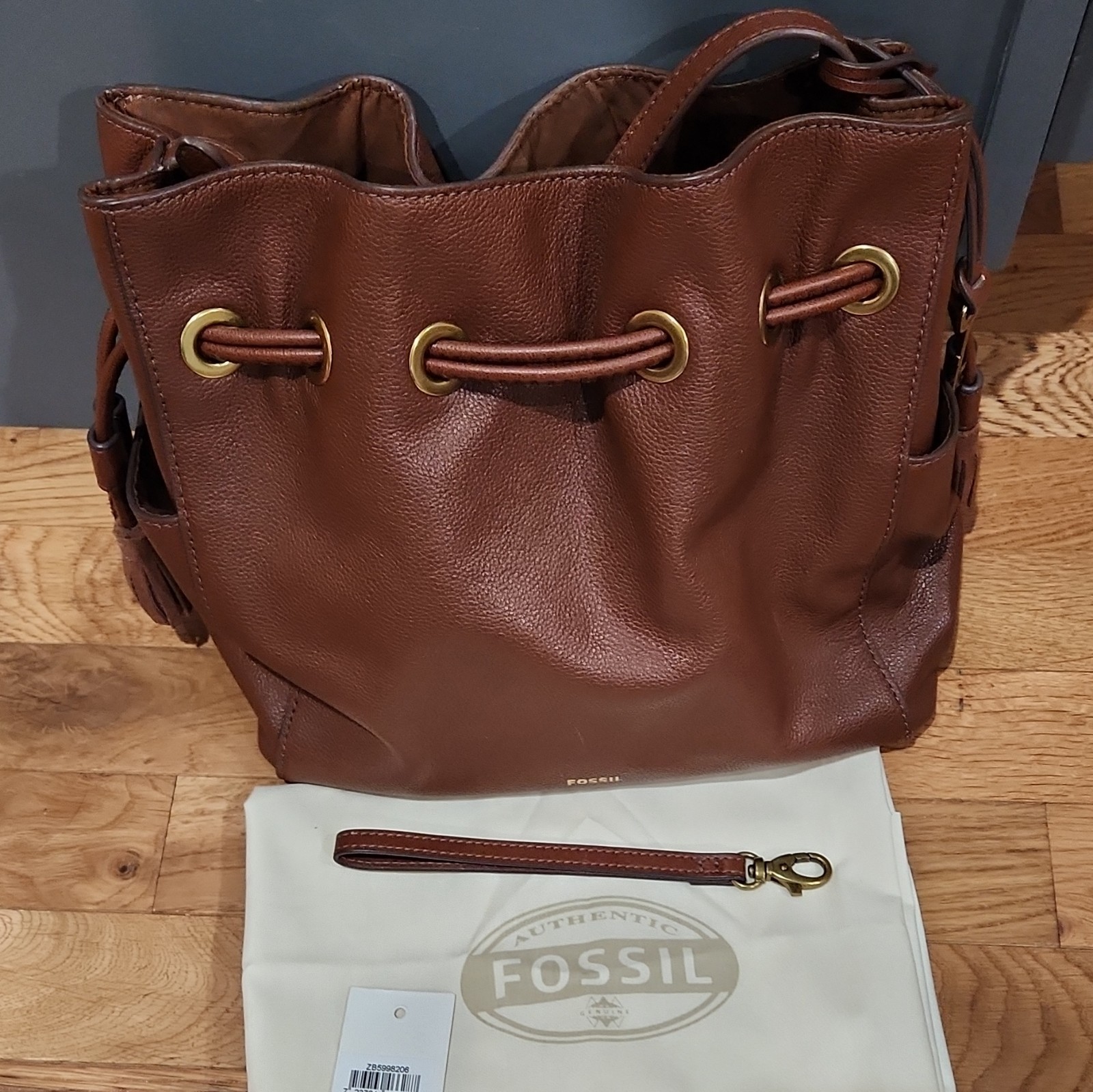 Fossil Brown Drawstring Bucket Shoulder Bag Gold Hardware Grommet Stitching
