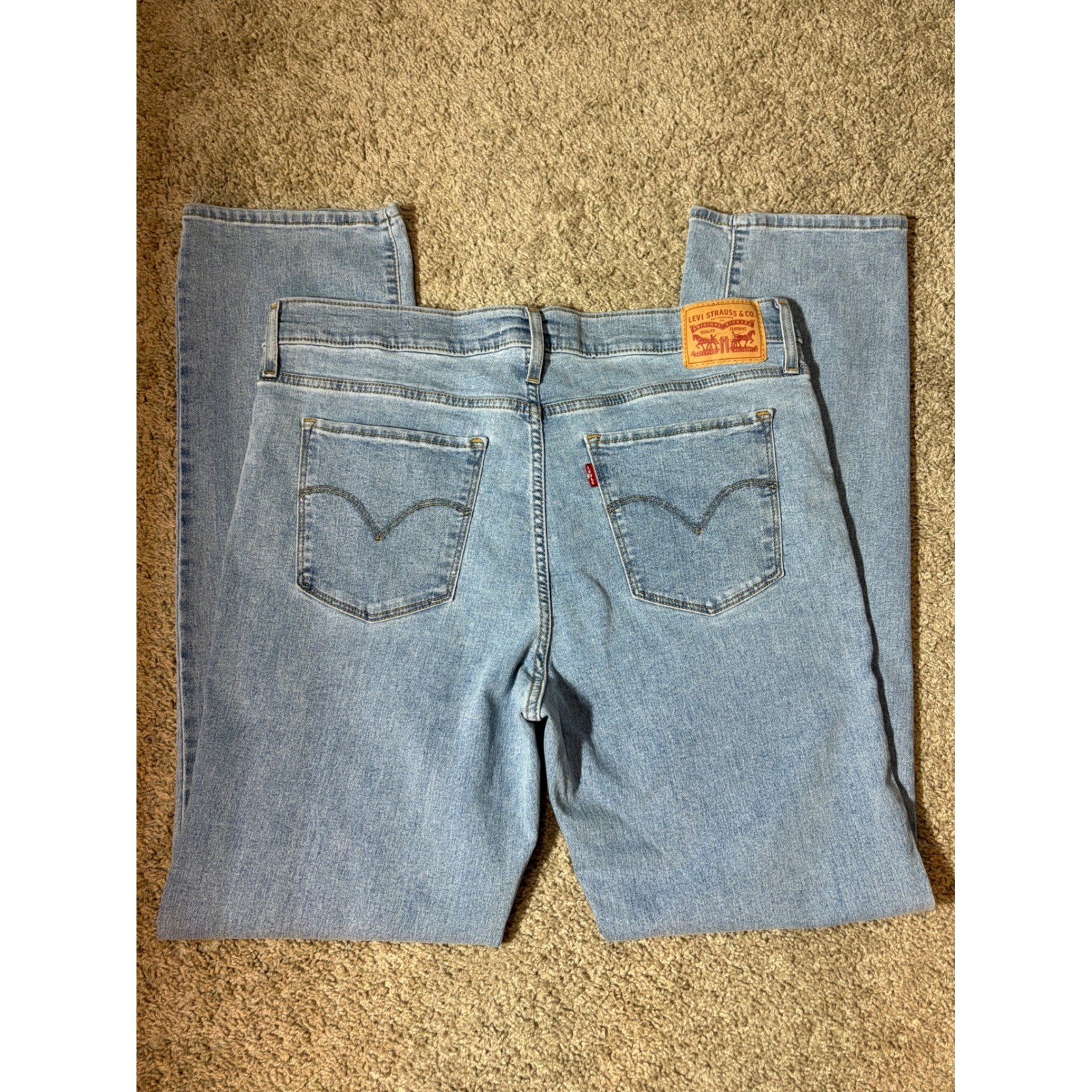 Levis 314 Shaping Straight Jeans Womens 33×32 Light Wash Denim 19631-0297