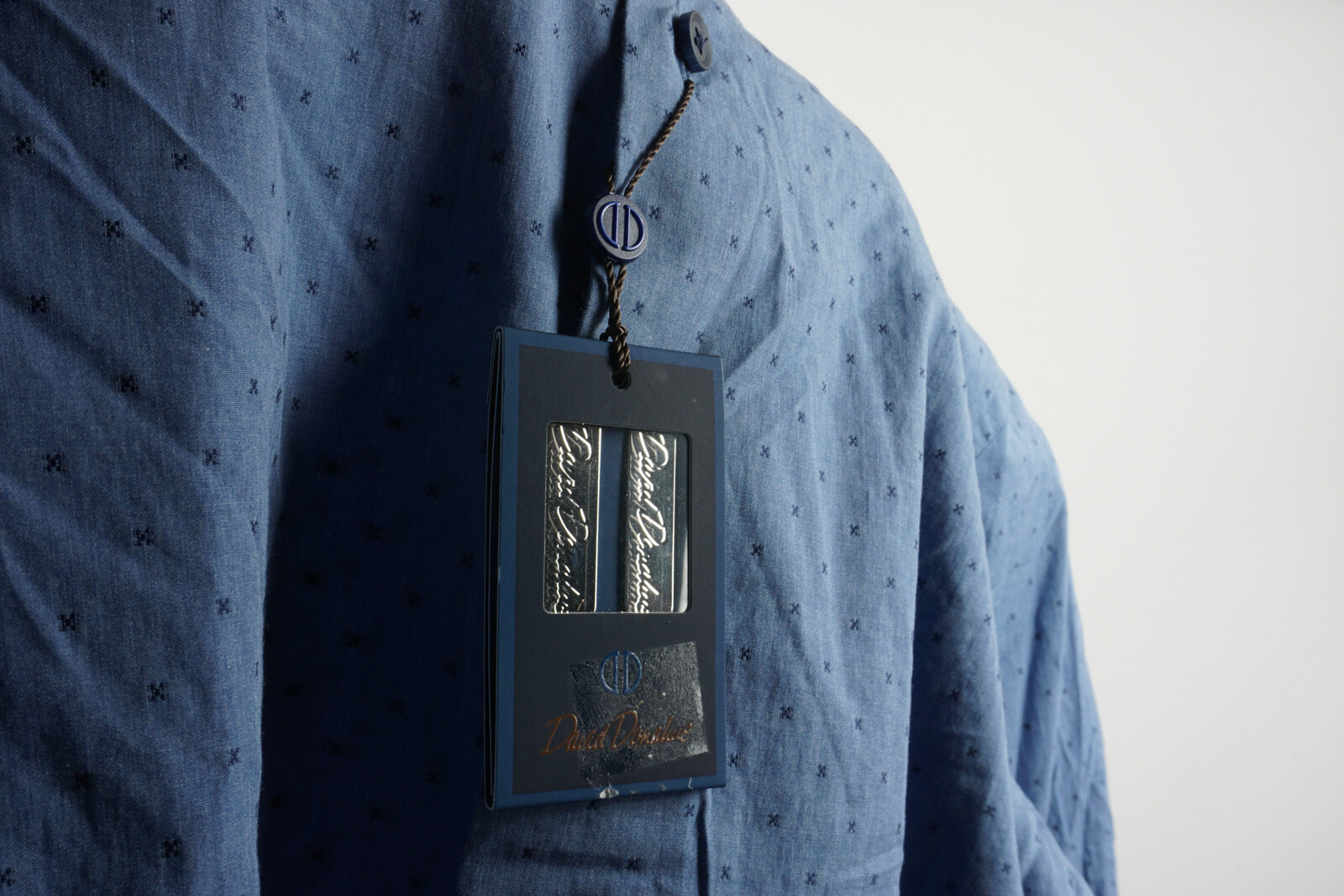 New David Donahue Heathered Dobby Fusion Shirt Men’s Medium Poplin Denim Blue
