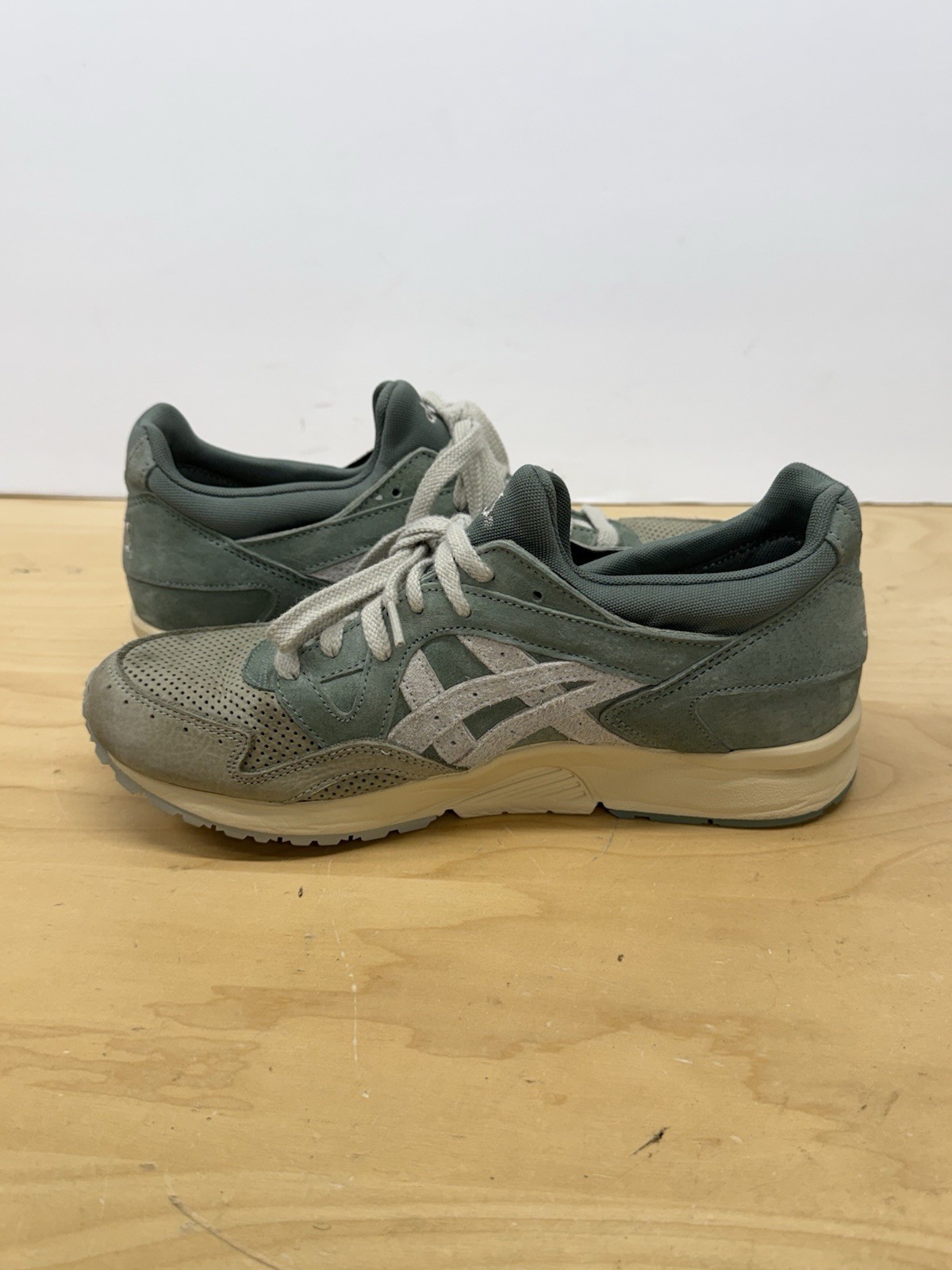 Asics Gel-Lyte III OG Men’s Size 7 Light Sage Slate Grey Sneakers