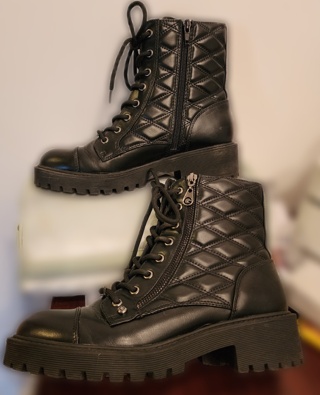 GUESS Orra Black Quilted Lace-Up Side Zip Combat Ankle Boots Cap Toe 8.5M