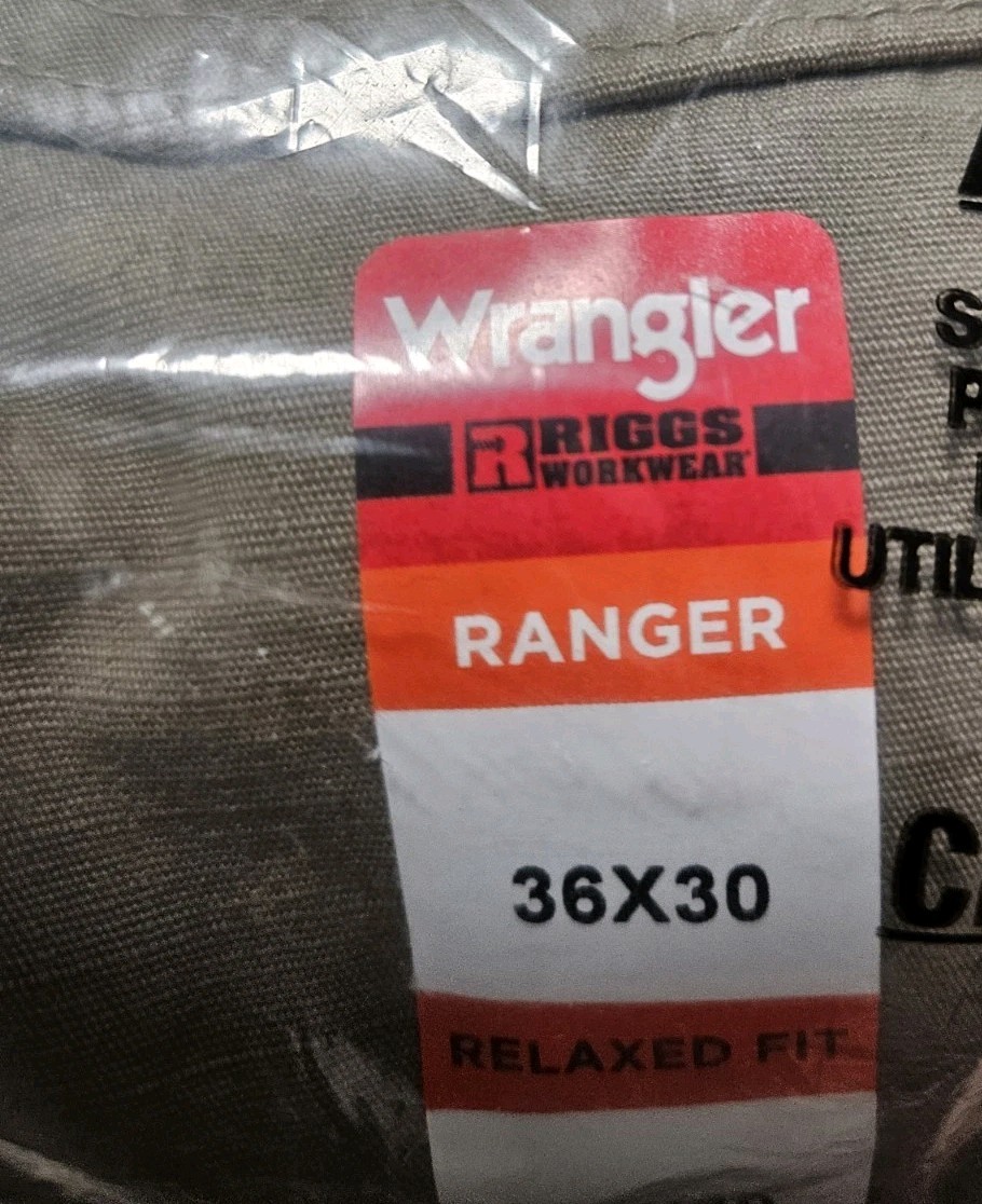Wrangler RIGGS Workwear Men’s Ripstop Ranger/ Relax Fit 36×30 Cargo Pockets