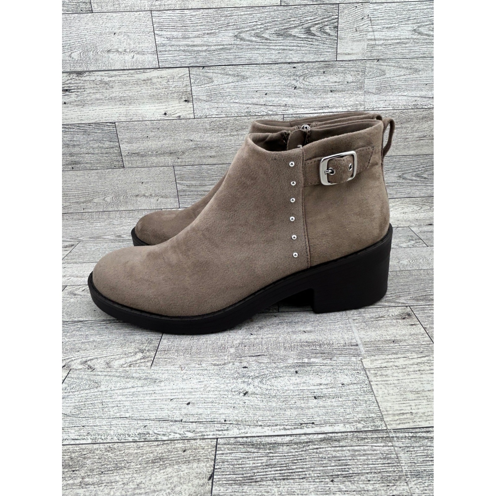 Bzees Olivia Taupe Fabric Suede Ankle Boots Washable Block Heel Women Size 7W