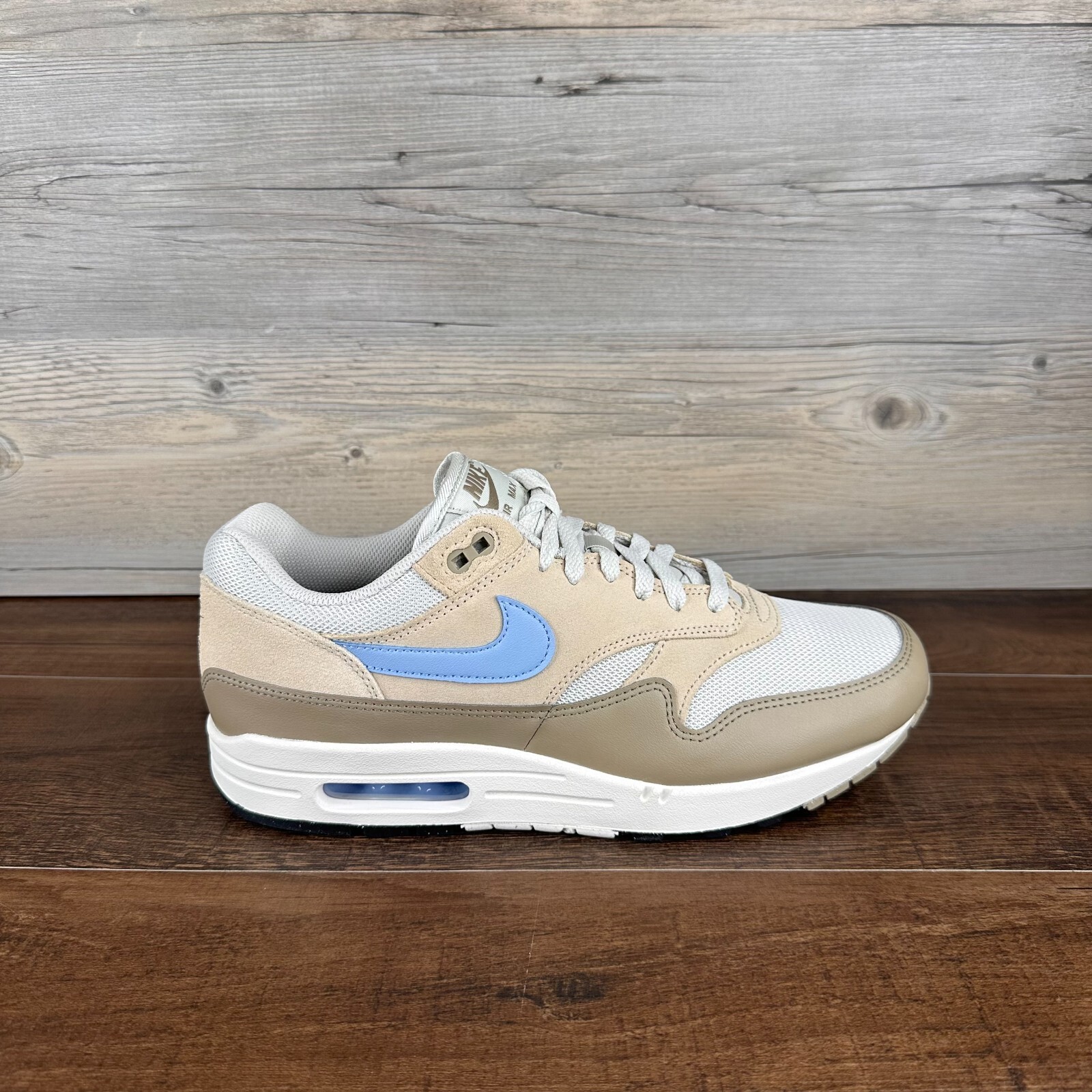 Nike Air Max 1 Mens Size 9 Light Bone Sanddrift Khaki Psychic Blue FZ5808 009
