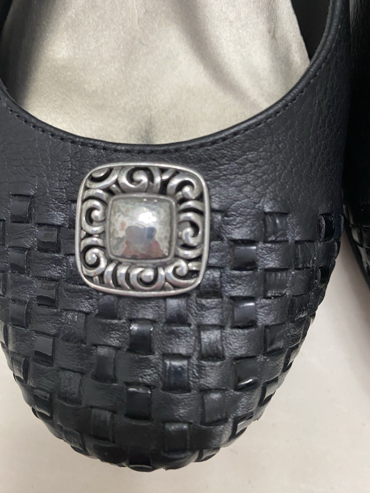Brighton Black Leather Woven Medallion Slip-On Flats Women’s Size 9.5