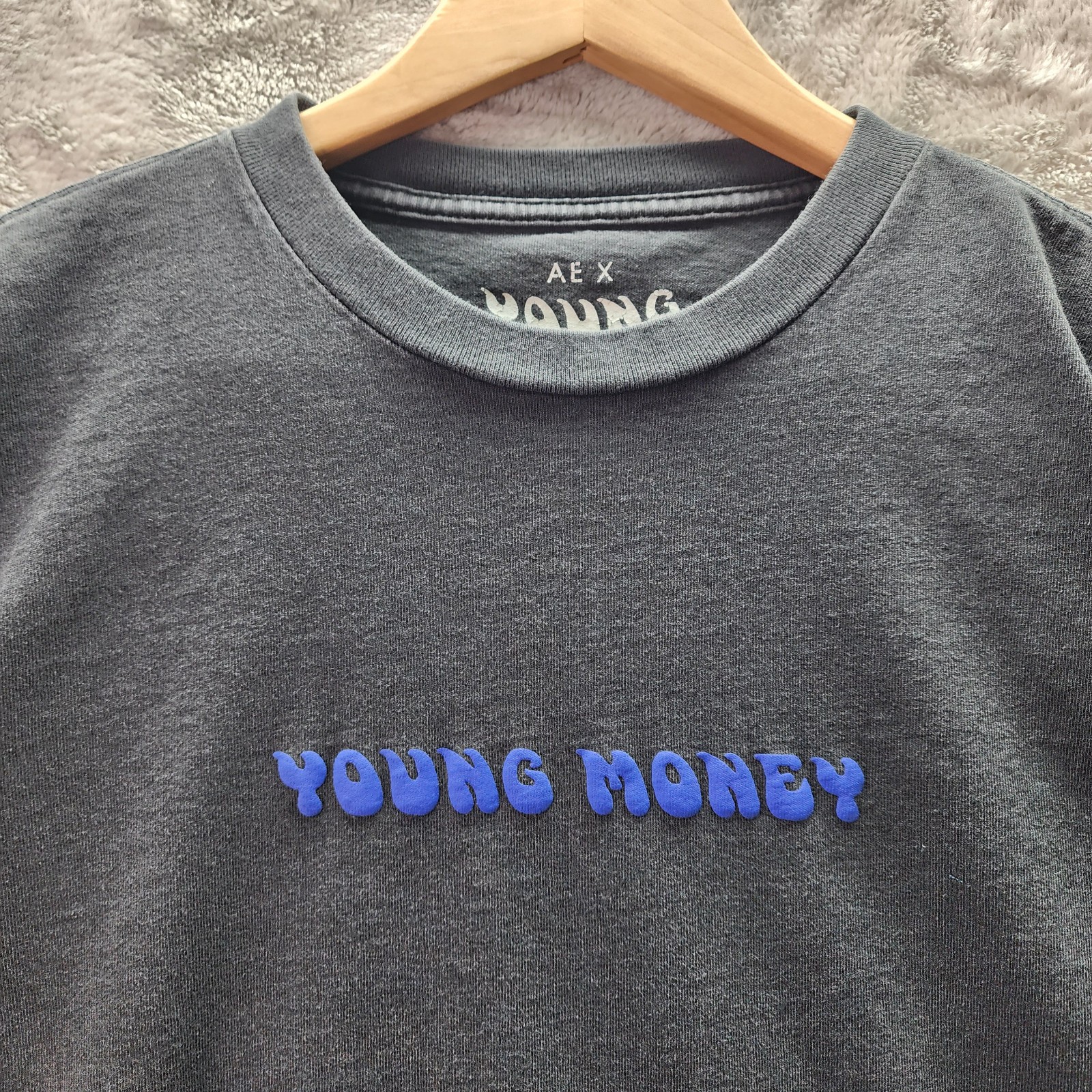 Young Money x American Eagle Long Sleeve T-Shirt Black Graphic Globe Rap Tee Men