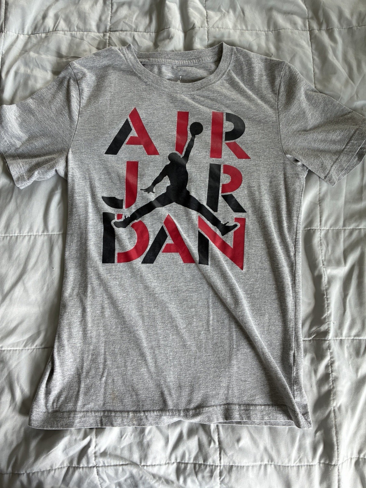 Jordan Jumpman Air Jordan Gray Graphic Logo Tee Youth XL 13-15 Crew Neck