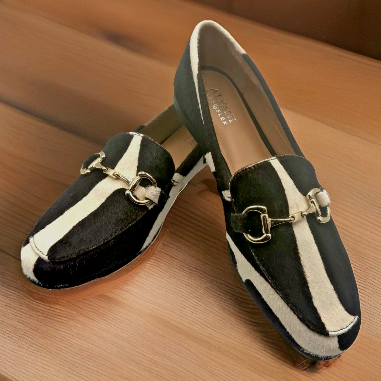 Alfani Step n Flex Women 7 Dark Brown Beige Haircalf Calfhide Gold Bit NWOT